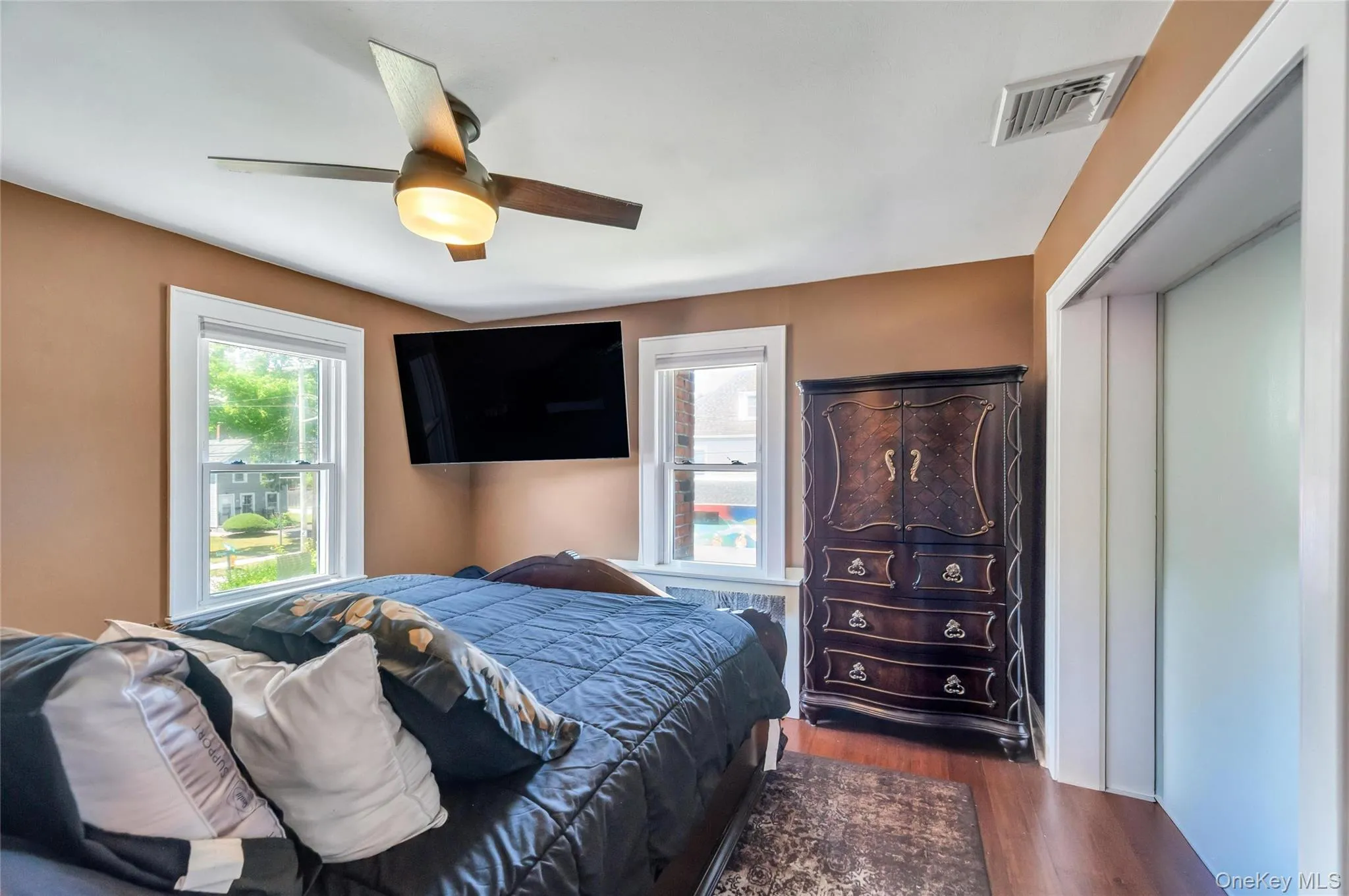 105 Maple Avenue, Brookhaven, NY, 3 Bedrooms Bedrooms, 8 Rooms Rooms,1 BathroomBathrooms,Residential,For Rent,Maple,0,1014408 105 Maple Avenue, Brookhaven, NY, 3 Bedrooms Bedrooms, 8 Rooms Rooms,1 BathroomBathrooms,Residential,For Rent,Maple,0,1014408