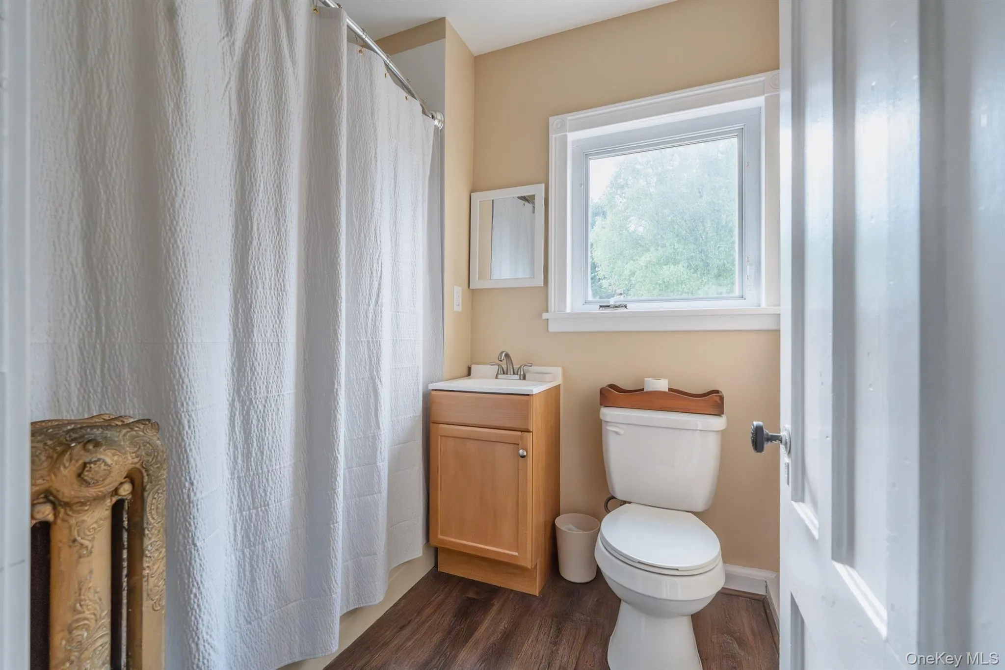 19 Union Street, Kingston, NY, 3 Bedrooms Bedrooms, 7 Rooms Rooms,1 BathroomBathrooms,Residential,For Rent,Union,0,1014412 19 Union Street, Kingston, NY, 3 Bedrooms Bedrooms, 7 Rooms Rooms,1 BathroomBathrooms,Residential,For Rent,Union,0,1014412