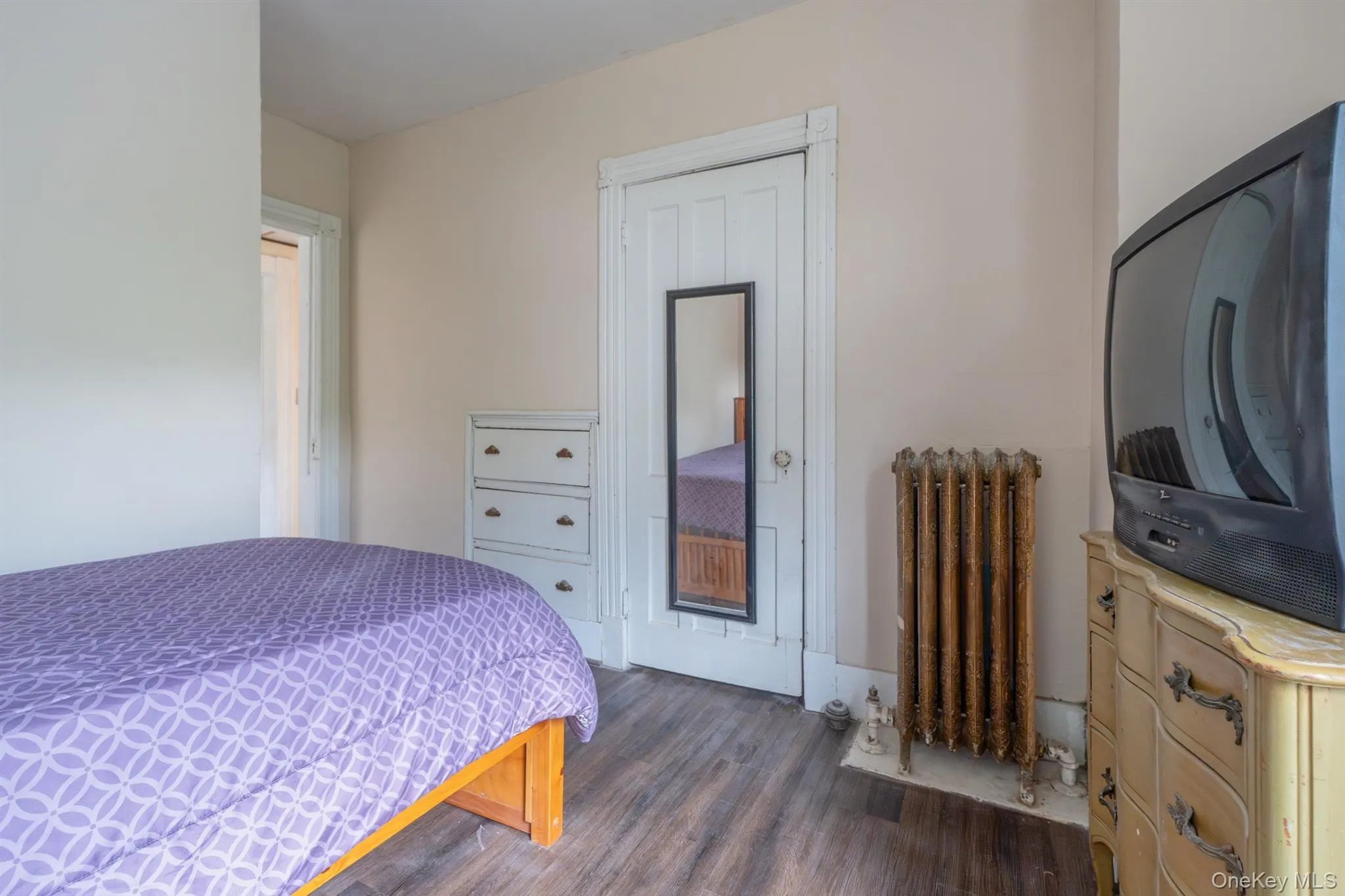 19 Union Street, Kingston, NY, 3 Bedrooms Bedrooms, 7 Rooms Rooms,1 BathroomBathrooms,Residential,For Rent,Union,0,1014412 19 Union Street, Kingston, NY, 3 Bedrooms Bedrooms, 7 Rooms Rooms,1 BathroomBathrooms,Residential,For Rent,Union,0,1014412