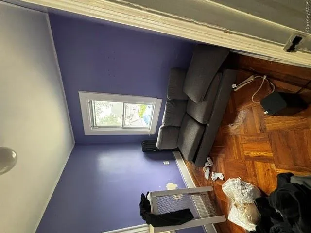 191-40 112th Road, New York, NY, 3 Bedrooms Bedrooms, 8 Rooms Rooms,1 BathroomBathrooms,Residential,For Rent,112th,0,1014421 191-40 112th Road, New York, NY, 3 Bedrooms Bedrooms, 8 Rooms Rooms,1 BathroomBathrooms,Residential,For Rent,112th,0,1014421