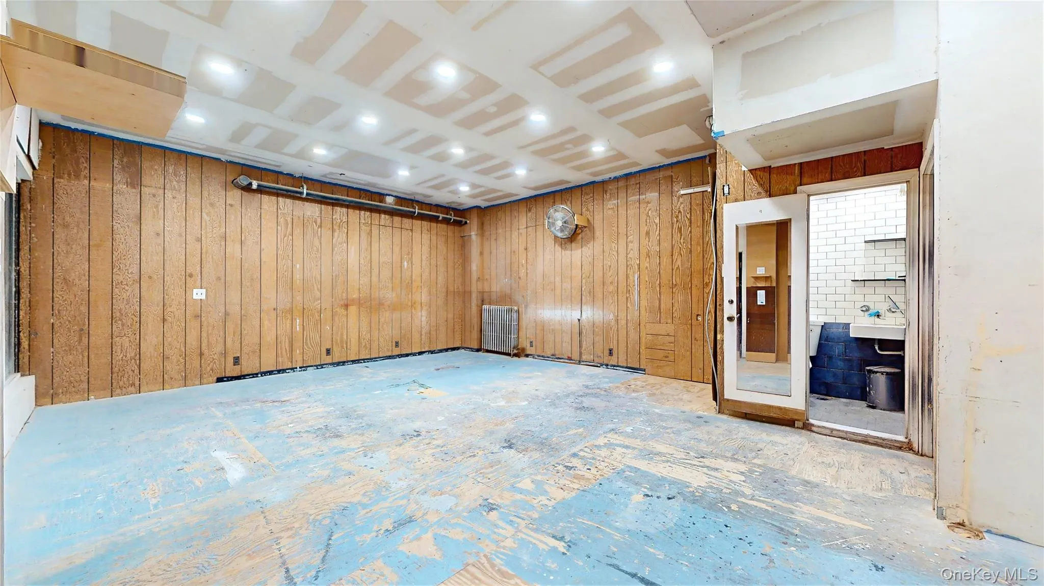 65-19 Myrtle Avenue, New York, NY, ,Commercial Lease,For Rent,Myrtle,0,1014422 65-19 Myrtle Avenue, New York, NY, ,Commercial Lease,For Rent,Myrtle,0,1014422