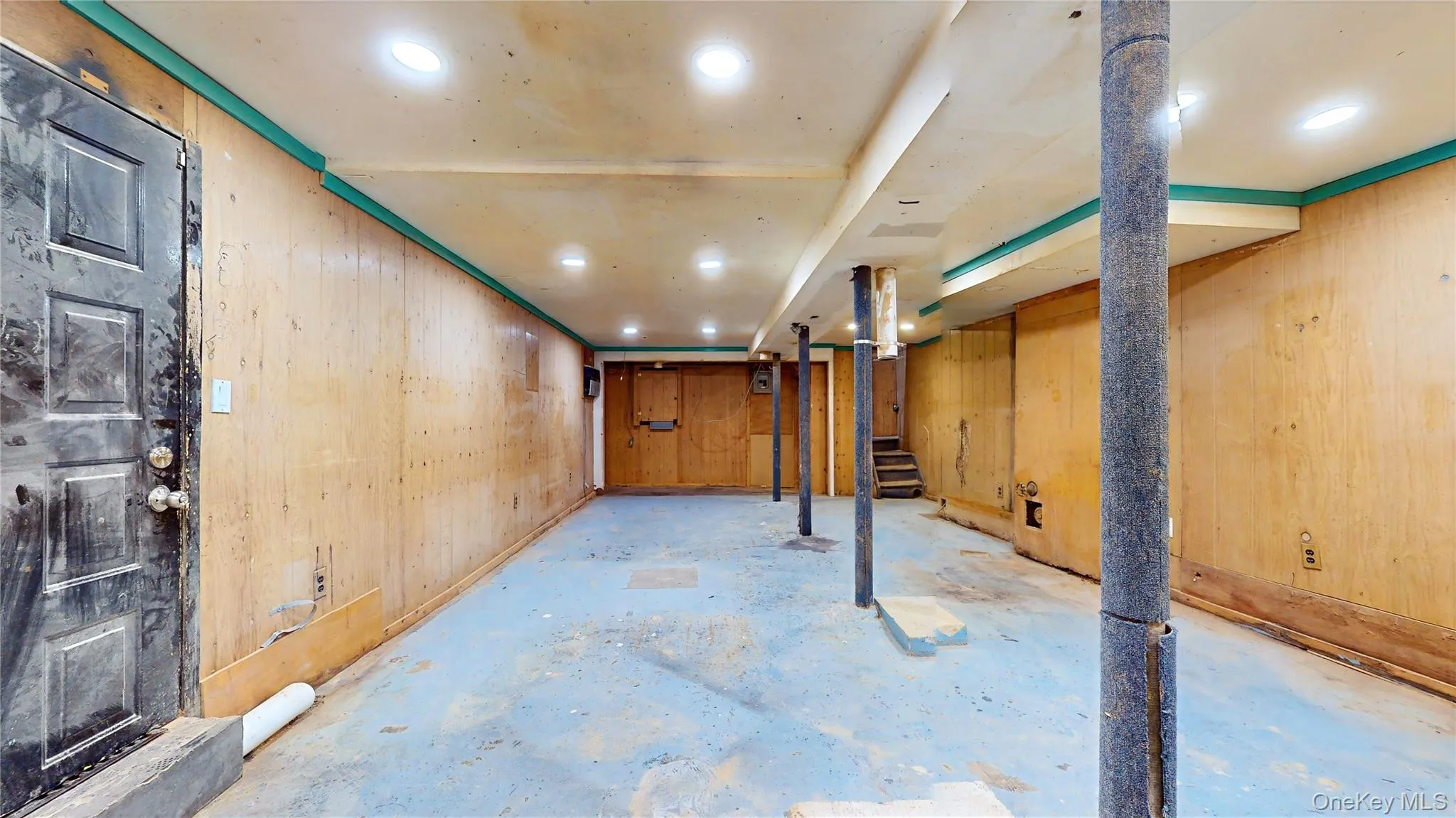 65-19 Myrtle Avenue, New York, NY, ,Commercial Lease,For Rent,Myrtle,0,1014422 65-19 Myrtle Avenue, New York, NY, ,Commercial Lease,For Rent,Myrtle,0,1014422