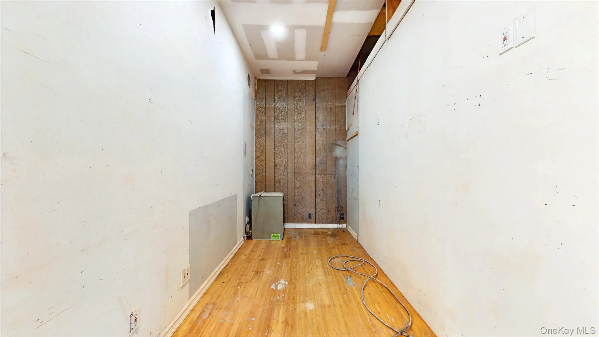 65-19 Myrtle Avenue, New York, NY, ,Commercial Lease,For Rent,Myrtle,0,1014422 65-19 Myrtle Avenue, New York, NY, ,Commercial Lease,For Rent,Myrtle,0,1014422