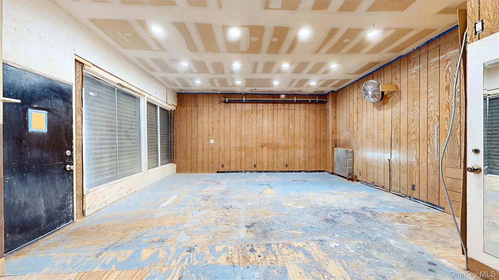 65-19 Myrtle Avenue, New York, NY, ,Commercial Lease,For Rent,Myrtle,0,1014422 65-19 Myrtle Avenue, New York, NY, ,Commercial Lease,For Rent,Myrtle,0,1014422