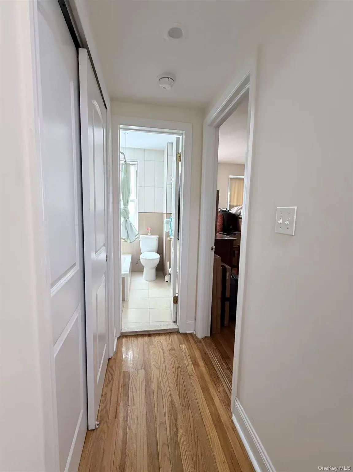 141-48 78th Ave, New York, NY, 1 Bedroom Bedrooms, 3 Rooms Rooms,1 BathroomBathrooms,Residential,For Rent,78th Ave,0,1014424 141-48 78th Ave, New York, NY, 1 Bedroom Bedrooms, 3 Rooms Rooms,1 BathroomBathrooms,Residential,For Rent,78th Ave,0,1014424