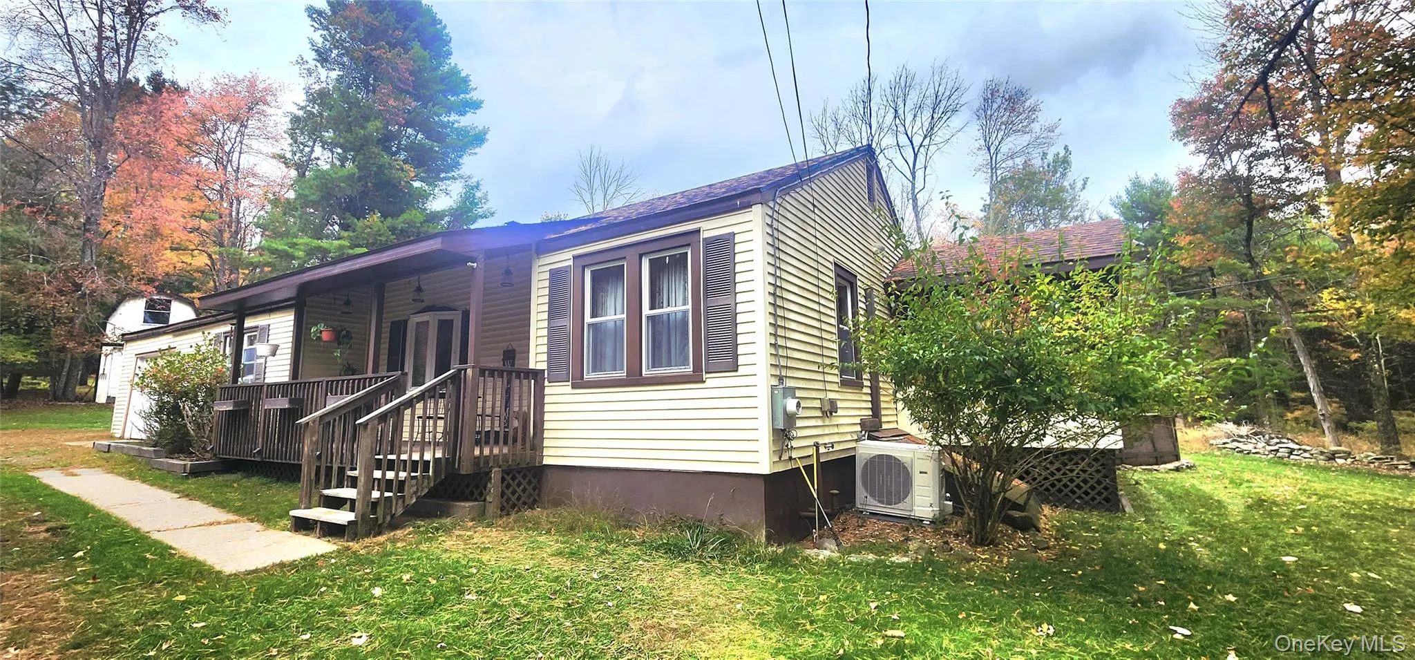 565 Cold Spring Road, Thompson, NY, 2 Bedrooms Bedrooms, 5 Rooms Rooms,1 BathroomBathrooms,Residential,For Rent,Cold Spring,0,1014425 565 Cold Spring Road, Thompson, NY, 2 Bedrooms Bedrooms, 5 Rooms Rooms,1 BathroomBathrooms,Residential,For Rent,Cold Spring,0,1014425