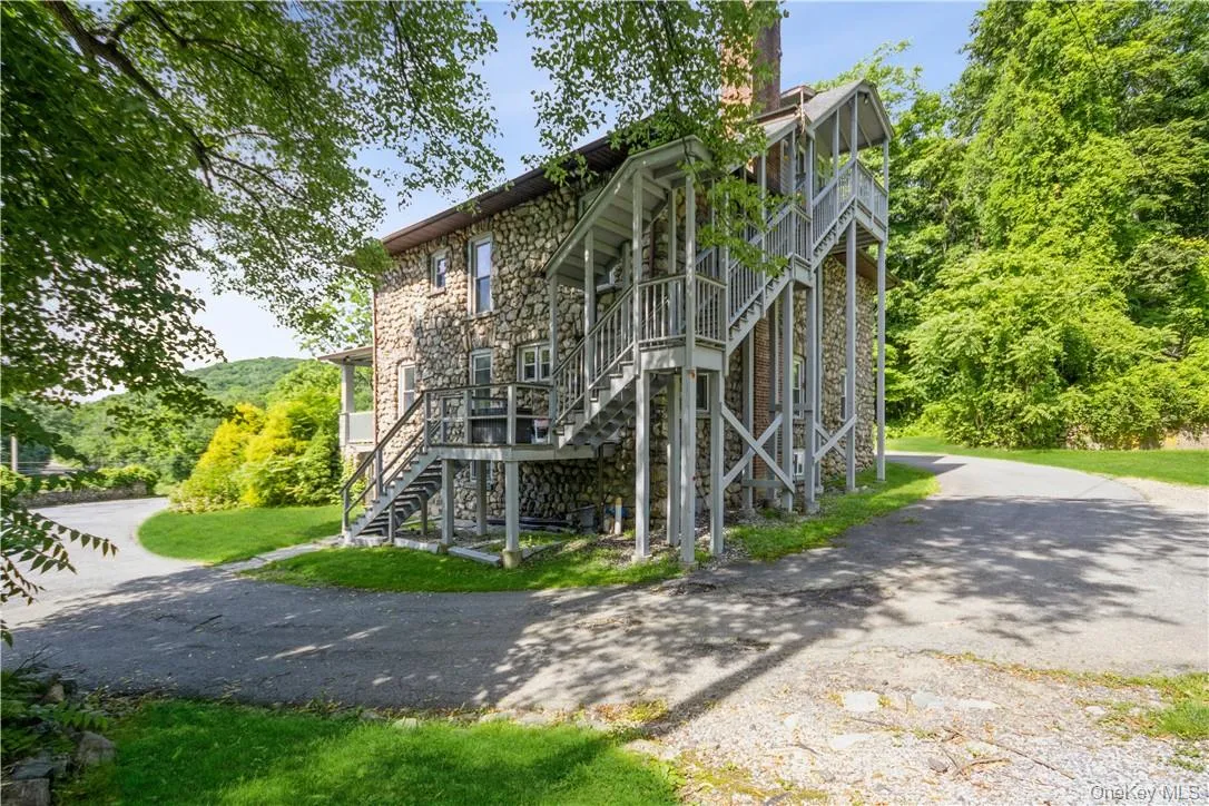 1111 Route 9, Philipstown, NY, ,Commercial Lease,For Rent,Route 9,0,1014431 1111 Route 9, Philipstown, NY, ,Commercial Lease,For Rent,Route 9,0,1014431
