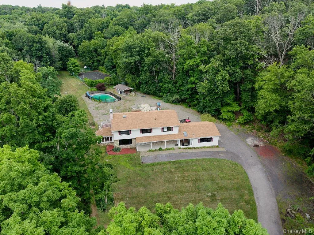 32 Cole Road, La Grange, NY, 4 Bedrooms Bedrooms, 14 Rooms Rooms,2 BathroomsBathrooms,Residential,For Rent,Cole,0,1014436 32 Cole Road, La Grange, NY, 4 Bedrooms Bedrooms, 14 Rooms Rooms,2 BathroomsBathrooms,Residential,For Rent,Cole,0,1014436