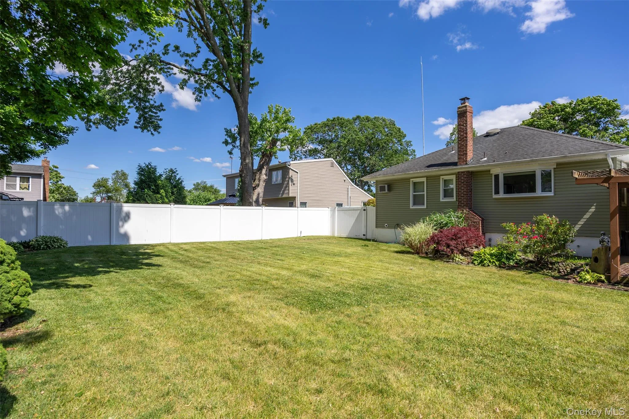95 Laurel Road, Babylon, NY, 2 Bedrooms Bedrooms, 8 Rooms Rooms,1 BathroomBathrooms,Residential,For Rent,Laurel,0,1014439 95 Laurel Road, Babylon, NY, 2 Bedrooms Bedrooms, 8 Rooms Rooms,1 BathroomBathrooms,Residential,For Rent,Laurel,0,1014439