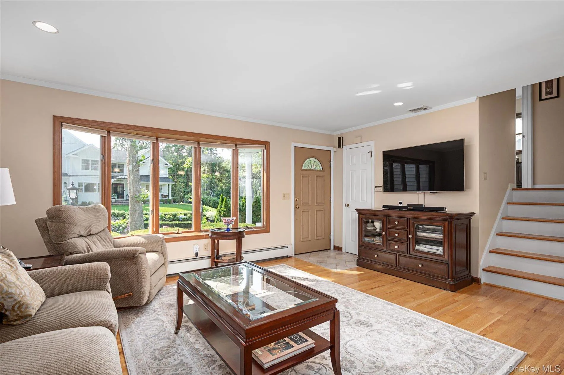 7 Layne Way, Huntington, NY, 3 Bedrooms Bedrooms, 8 Rooms Rooms,2 BathroomsBathrooms,Residential,For Rent,Layne,0,1014441 7 Layne Way, Huntington, NY, 3 Bedrooms Bedrooms, 8 Rooms Rooms,2 BathroomsBathrooms,Residential,For Rent,Layne,0,1014441