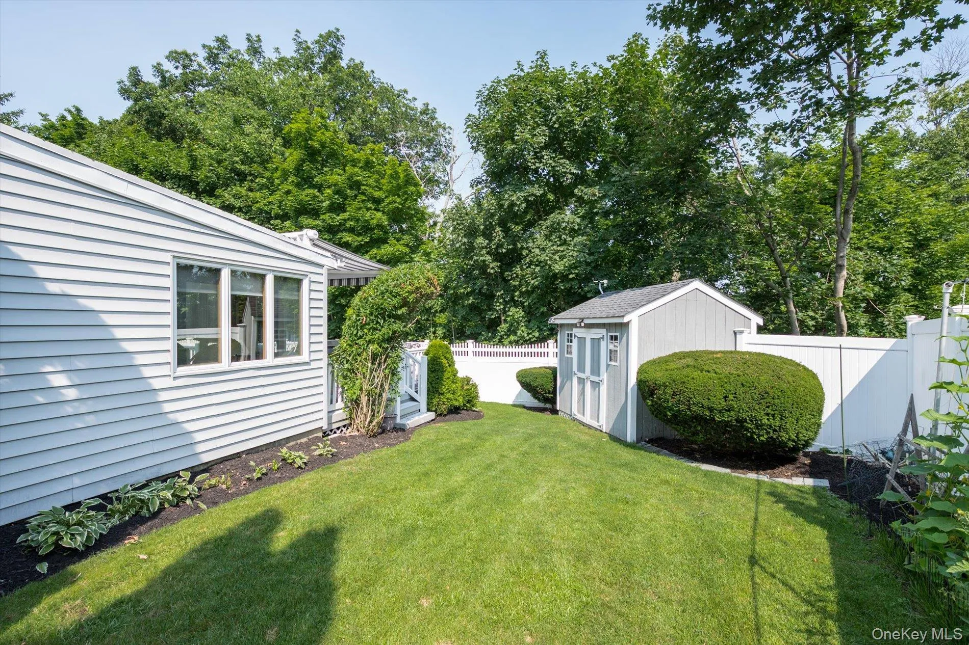 7 Layne Way, Huntington, NY, 3 Bedrooms Bedrooms, 8 Rooms Rooms,2 BathroomsBathrooms,Residential,For Rent,Layne,0,1014441 7 Layne Way, Huntington, NY, 3 Bedrooms Bedrooms, 8 Rooms Rooms,2 BathroomsBathrooms,Residential,For Rent,Layne,0,1014441