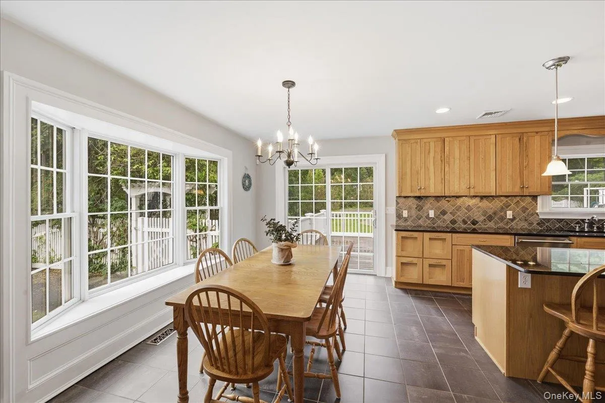 202 Bayport Avenue, Islip, NY, 3 Bedrooms Bedrooms, 8 Rooms Rooms,3 BathroomsBathrooms,Residential,For Rent,Bayport,0,KEY1014448 202 Bayport Avenue, Islip, NY, 3 Bedrooms Bedrooms, 8 Rooms Rooms,3 BathroomsBathrooms,Residential,For Rent,Bayport,0,KEY1014448