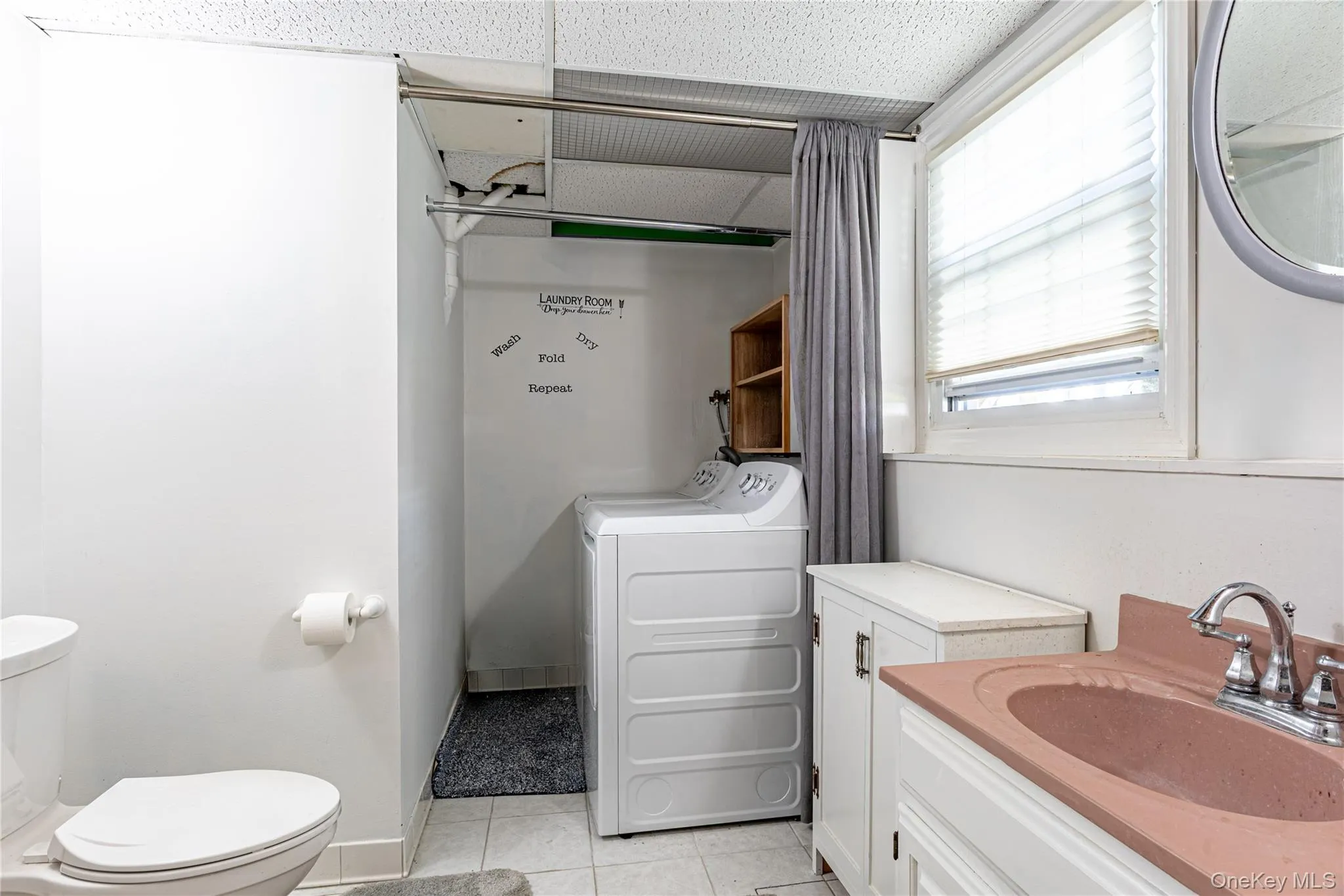 4 Russett Lane, Wappinger, NY, 3 Bedrooms Bedrooms, 11 Rooms Rooms,2 BathroomsBathrooms,Residential,For Rent,Russett,0,1014450 4 Russett Lane, Wappinger, NY, 3 Bedrooms Bedrooms, 11 Rooms Rooms,2 BathroomsBathrooms,Residential,For Rent,Russett,0,1014450