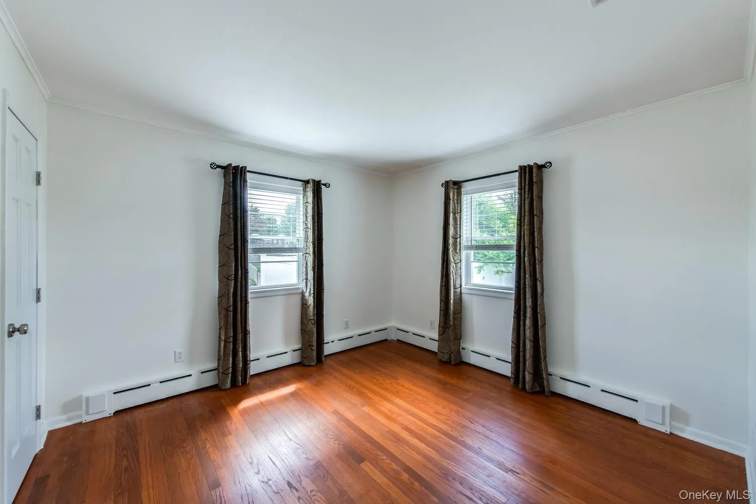 15 Genesee Avenue, Ulster, NY, 3 Bedrooms Bedrooms, 6 Rooms Rooms,1 BathroomBathrooms,Residential,For Rent,Genesee,0,1014451 15 Genesee Avenue, Ulster, NY, 3 Bedrooms Bedrooms, 6 Rooms Rooms,1 BathroomBathrooms,Residential,For Rent,Genesee,0,1014451