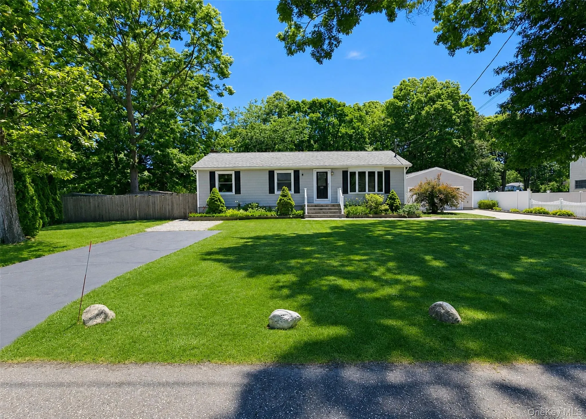 65 Winston Drive, Brookhaven, NY, 3 Bedrooms Bedrooms, 8 Rooms Rooms,2 BathroomsBathrooms,Residential,For Rent,Winston,0,KEY1014452 65 Winston Drive, Brookhaven, NY, 3 Bedrooms Bedrooms, 8 Rooms Rooms,2 BathroomsBathrooms,Residential,For Rent,Winston,0,KEY1014452