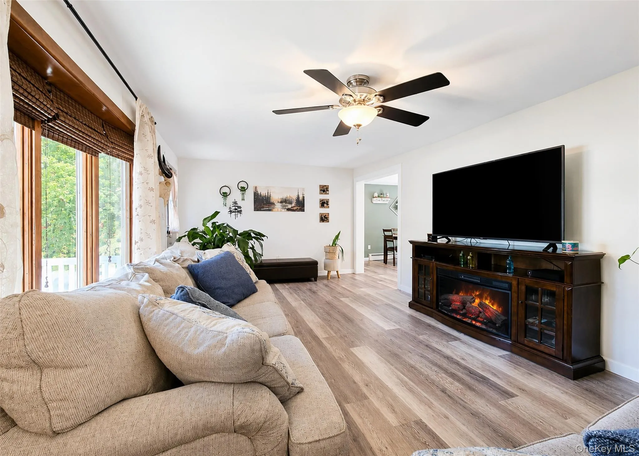 65 Winston Drive, Brookhaven, NY, 3 Bedrooms Bedrooms, 8 Rooms Rooms,2 BathroomsBathrooms,Residential,For Rent,Winston,0,KEY1014452 65 Winston Drive, Brookhaven, NY, 3 Bedrooms Bedrooms, 8 Rooms Rooms,2 BathroomsBathrooms,Residential,For Rent,Winston,0,KEY1014452