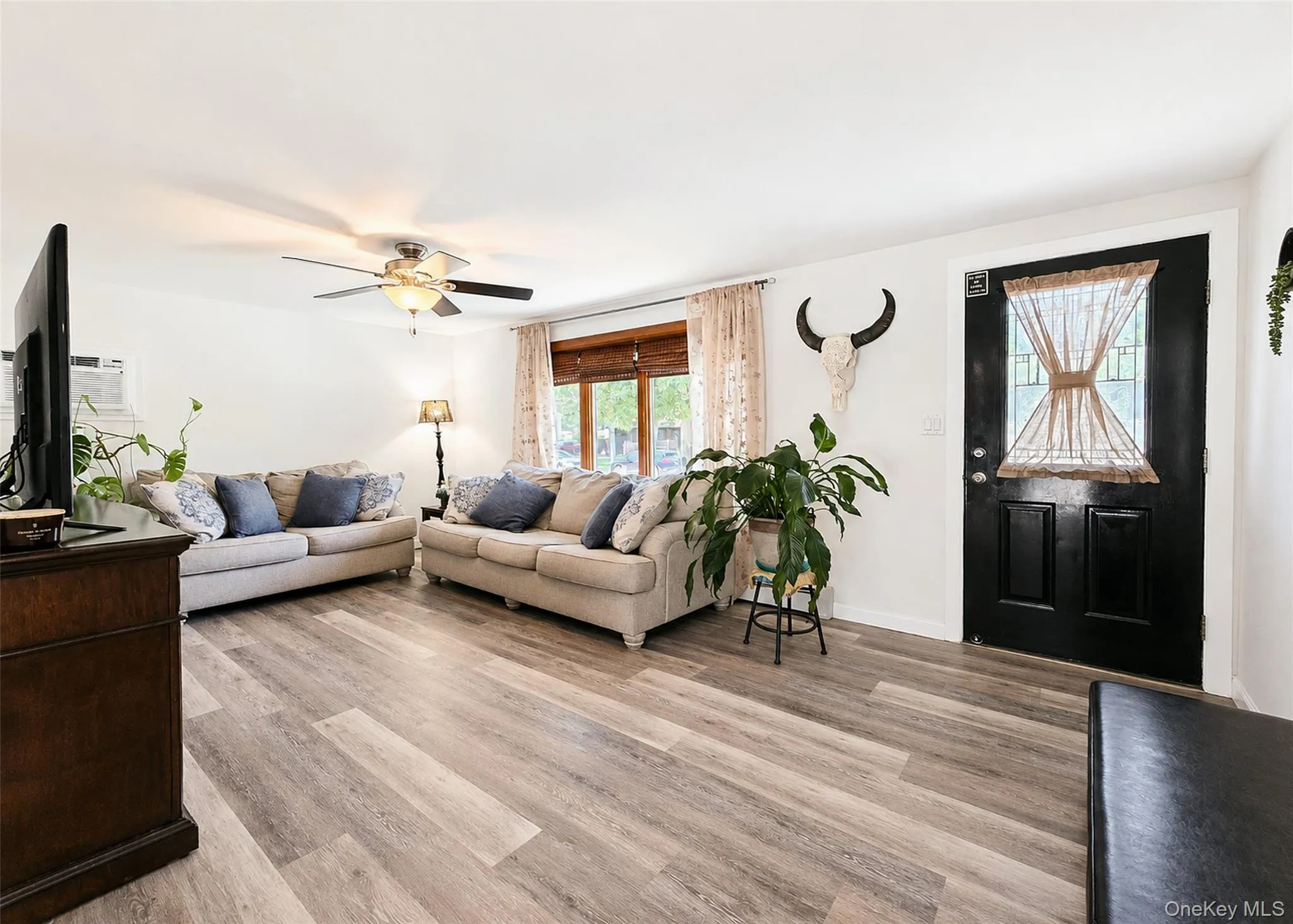 65 Winston Drive, Brookhaven, NY, 3 Bedrooms Bedrooms, 8 Rooms Rooms,2 BathroomsBathrooms,Residential,For Rent,Winston,0,KEY1014452 65 Winston Drive, Brookhaven, NY, 3 Bedrooms Bedrooms, 8 Rooms Rooms,2 BathroomsBathrooms,Residential,For Rent,Winston,0,KEY1014452