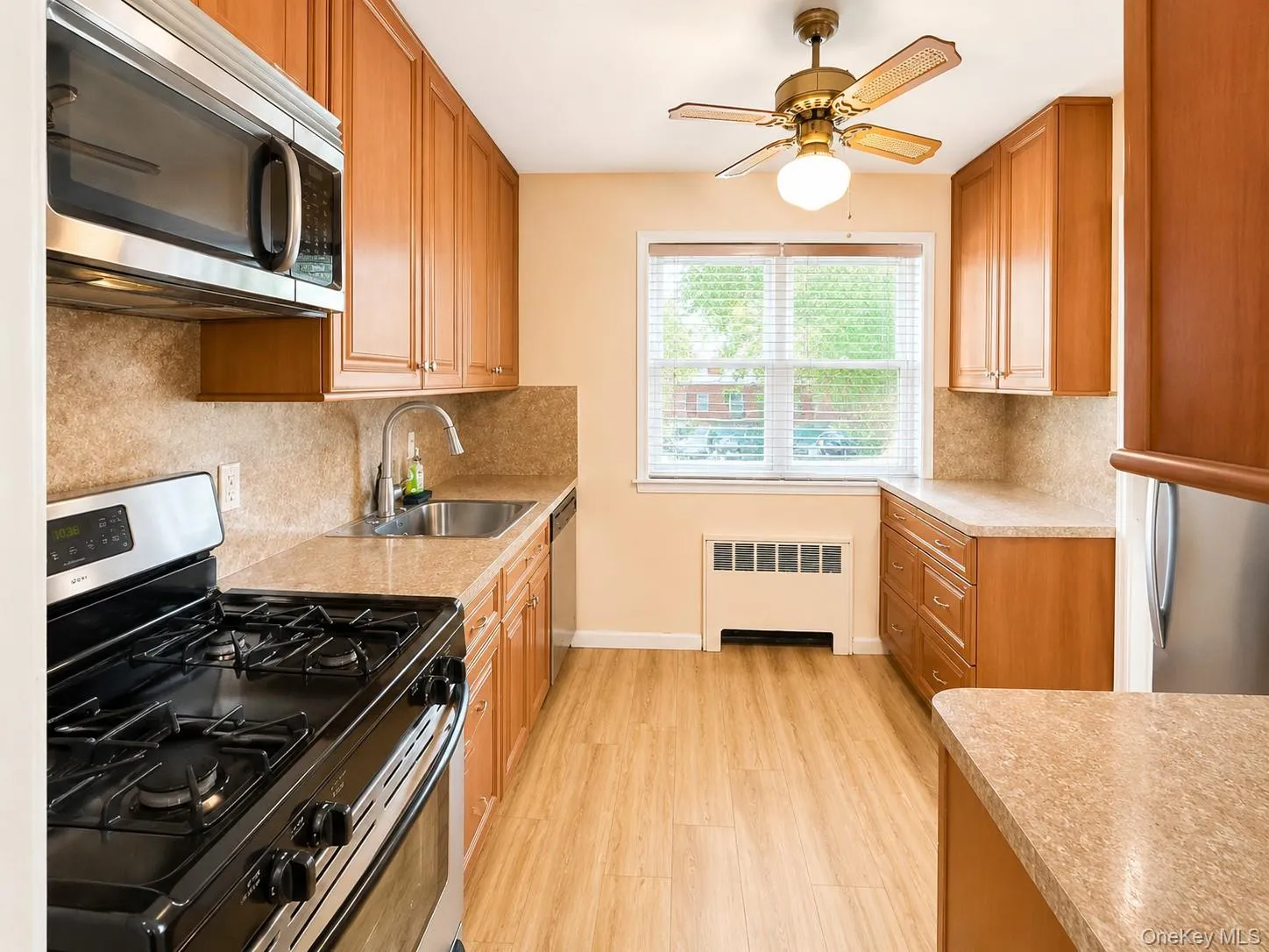 15-14 212 Street, New York, NY, 2 Bedrooms Bedrooms, 5 Rooms Rooms,1 BathroomBathrooms,Residential,For Rent,212,0,1014456 15-14 212 Street, New York, NY, 2 Bedrooms Bedrooms, 5 Rooms Rooms,1 BathroomBathrooms,Residential,For Rent,212,0,1014456