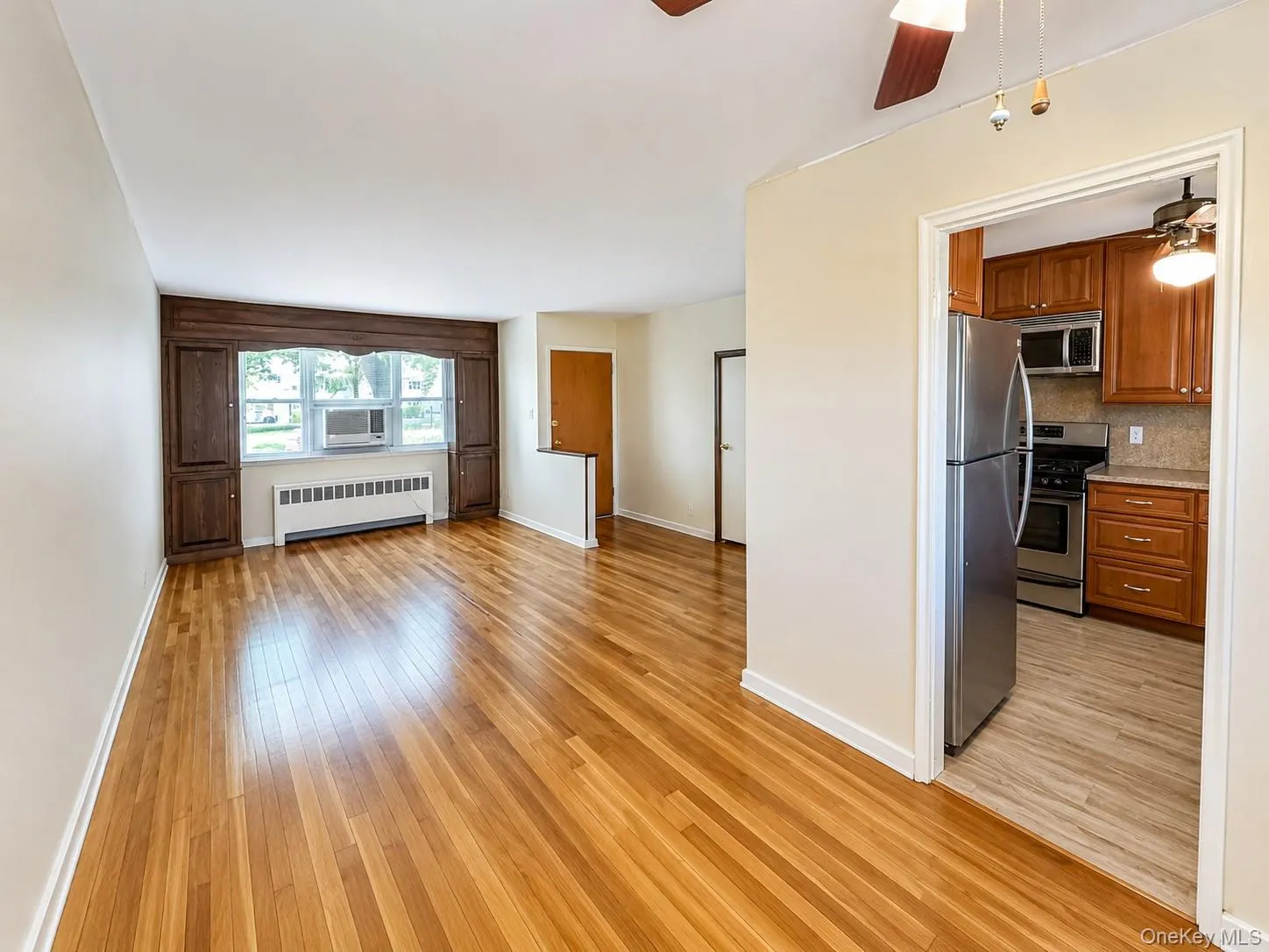 15-14 212 Street, New York, NY, 2 Bedrooms Bedrooms, 5 Rooms Rooms,1 BathroomBathrooms,Residential,For Rent,212,0,1014456 15-14 212 Street, New York, NY, 2 Bedrooms Bedrooms, 5 Rooms Rooms,1 BathroomBathrooms,Residential,For Rent,212,0,1014456