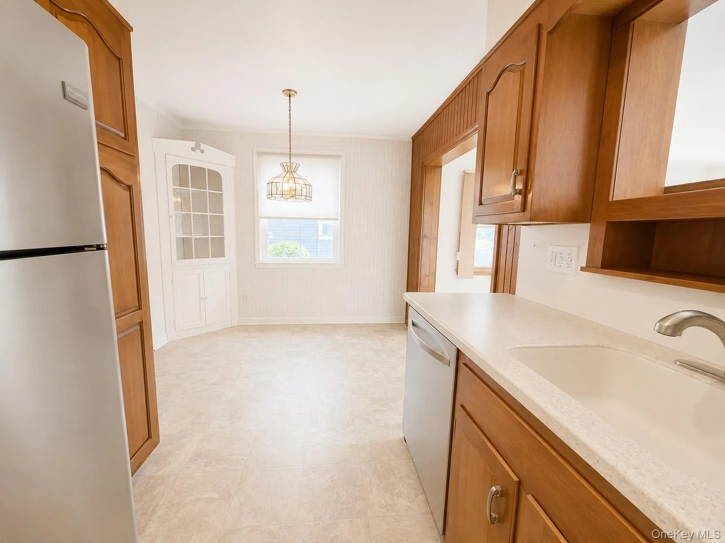 32 Hasbrouck Drive, Poughkeepsie, NY, 3 Bedrooms Bedrooms, 6 Rooms Rooms,1 BathroomBathrooms,Residential,For Rent,Hasbrouck,0,1014470 32 Hasbrouck Drive, Poughkeepsie, NY, 3 Bedrooms Bedrooms, 6 Rooms Rooms,1 BathroomBathrooms,Residential,For Rent,Hasbrouck,0,1014470