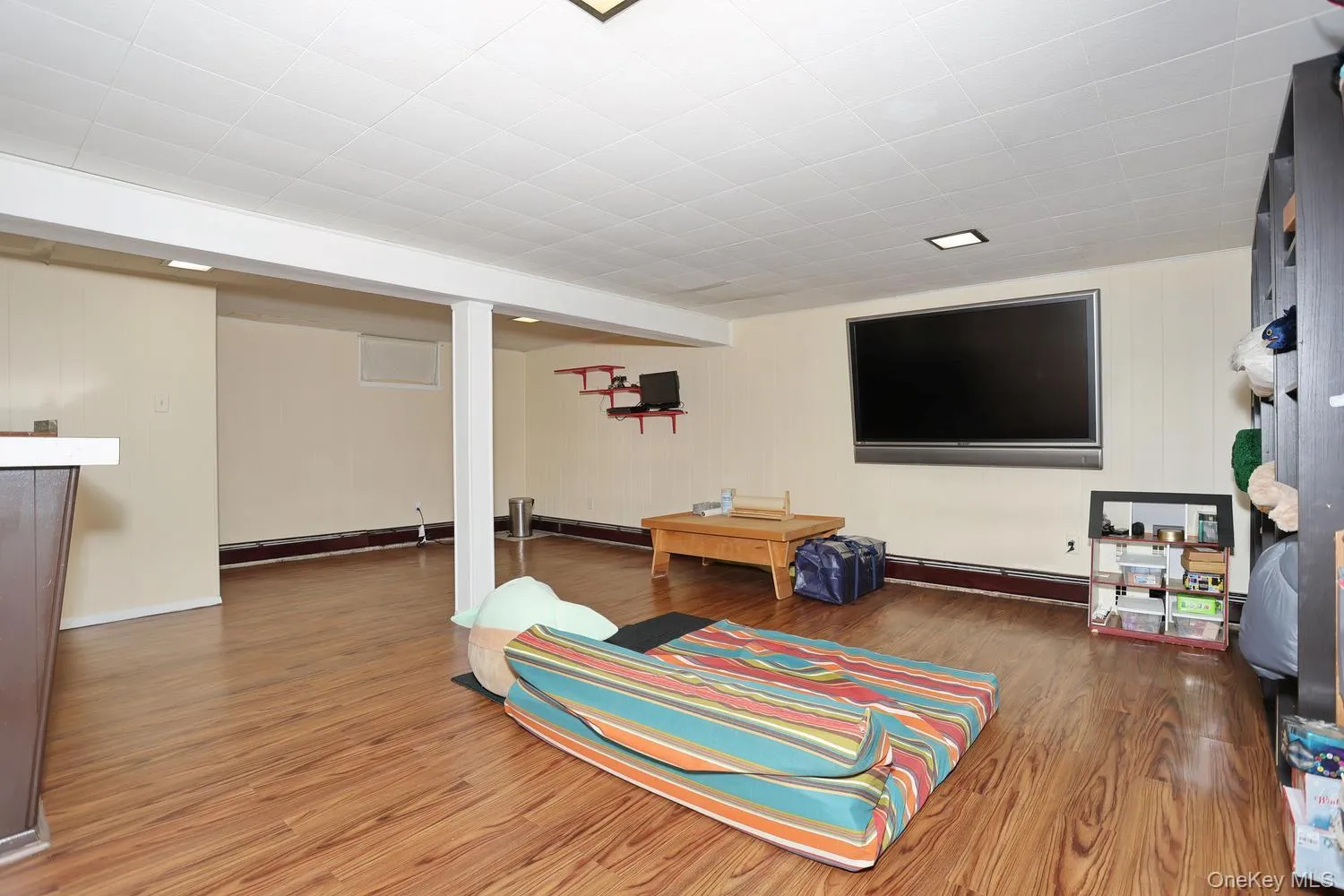 1 Havervale Lane, Haverstraw, NY, 4 Bedrooms Bedrooms, 8 Rooms Rooms,2 BathroomsBathrooms,Residential,For Rent,Havervale,0,1014471 1 Havervale Lane, Haverstraw, NY, 4 Bedrooms Bedrooms, 8 Rooms Rooms,2 BathroomsBathrooms,Residential,For Rent,Havervale,0,1014471