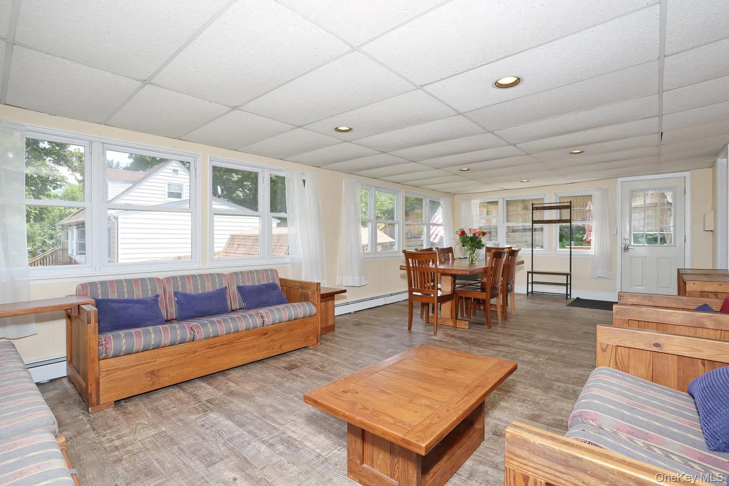 1 Havervale Lane, Haverstraw, NY, 4 Bedrooms Bedrooms, 8 Rooms Rooms,2 BathroomsBathrooms,Residential,For Rent,Havervale,0,1014471 1 Havervale Lane, Haverstraw, NY, 4 Bedrooms Bedrooms, 8 Rooms Rooms,2 BathroomsBathrooms,Residential,For Rent,Havervale,0,1014471