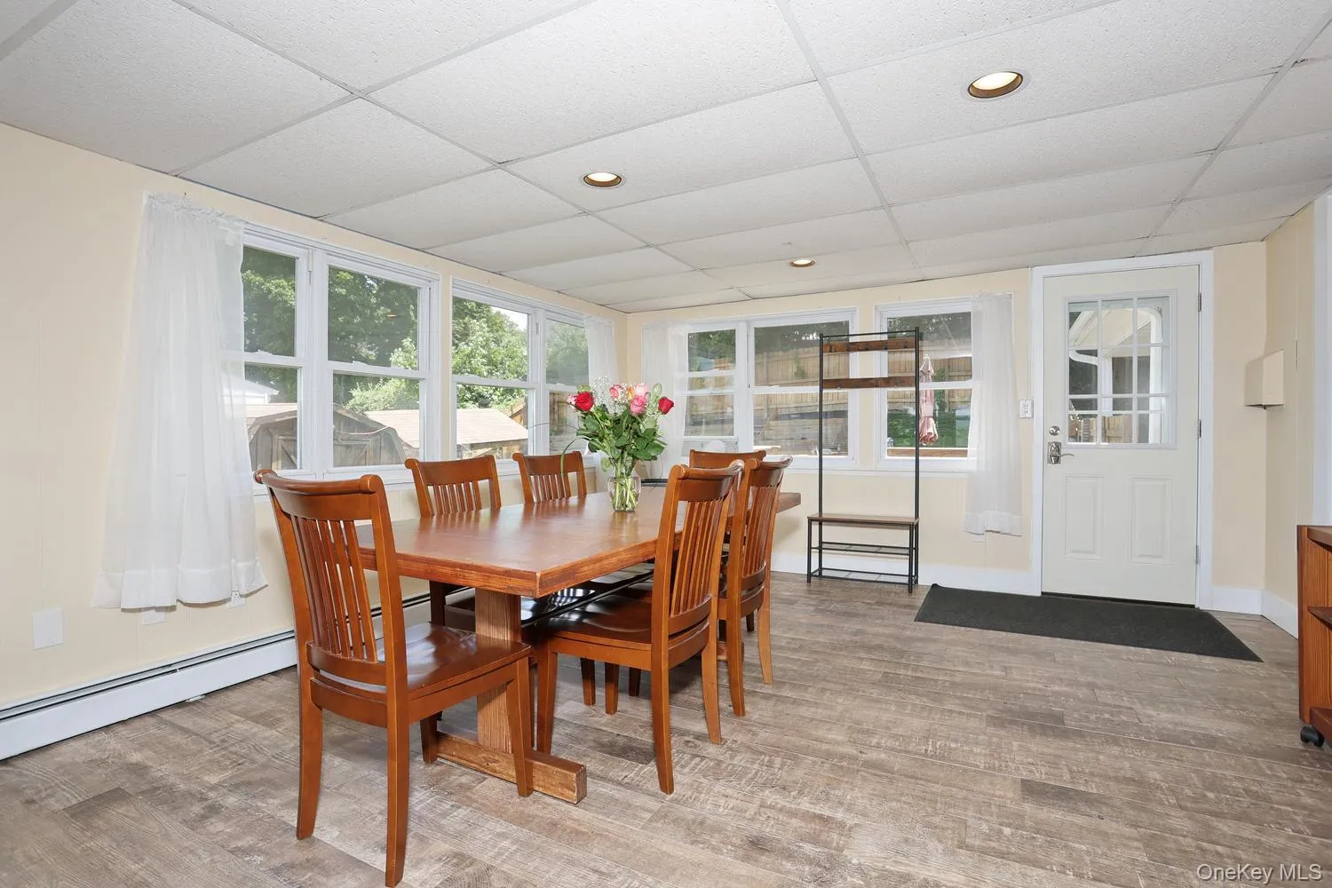 1 Havervale Lane, Haverstraw, NY, 4 Bedrooms Bedrooms, 8 Rooms Rooms,2 BathroomsBathrooms,Residential,For Rent,Havervale,0,1014471 1 Havervale Lane, Haverstraw, NY, 4 Bedrooms Bedrooms, 8 Rooms Rooms,2 BathroomsBathrooms,Residential,For Rent,Havervale,0,1014471