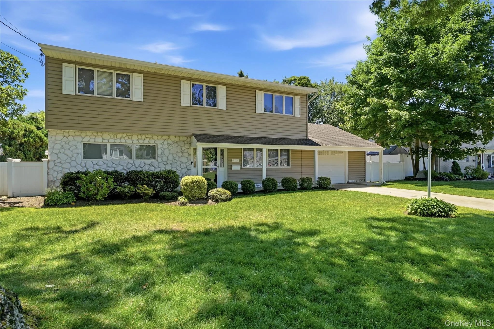 634 Morrison Street, Babylon, NY, 3 Bedrooms Bedrooms, 8 Rooms Rooms,2 BathroomsBathrooms,Residential,For Rent,Morrison,0,1014472 634 Morrison Street, Babylon, NY, 3 Bedrooms Bedrooms, 8 Rooms Rooms,2 BathroomsBathrooms,Residential,For Rent,Morrison,0,1014472