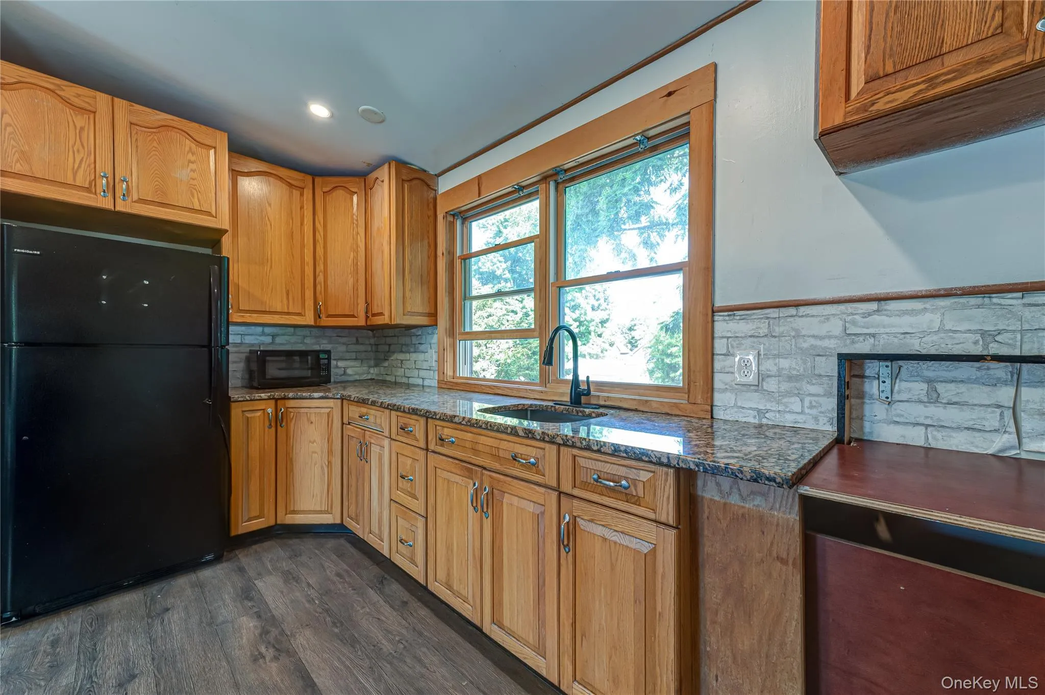 75 Pulaski Road, Huntington, NY, 4 Bedrooms Bedrooms, 6 Rooms Rooms,2 BathroomsBathrooms,Residential,For Rent,Pulaski,0,1014473 75 Pulaski Road, Huntington, NY, 4 Bedrooms Bedrooms, 6 Rooms Rooms,2 BathroomsBathrooms,Residential,For Rent,Pulaski,0,1014473