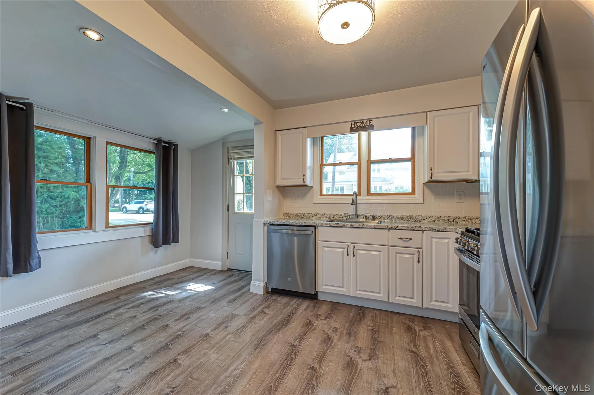 75 Pulaski Road, Huntington, NY, 4 Bedrooms Bedrooms, 6 Rooms Rooms,2 BathroomsBathrooms,Residential,For Rent,Pulaski,0,1014473 75 Pulaski Road, Huntington, NY, 4 Bedrooms Bedrooms, 6 Rooms Rooms,2 BathroomsBathrooms,Residential,For Rent,Pulaski,0,1014473
