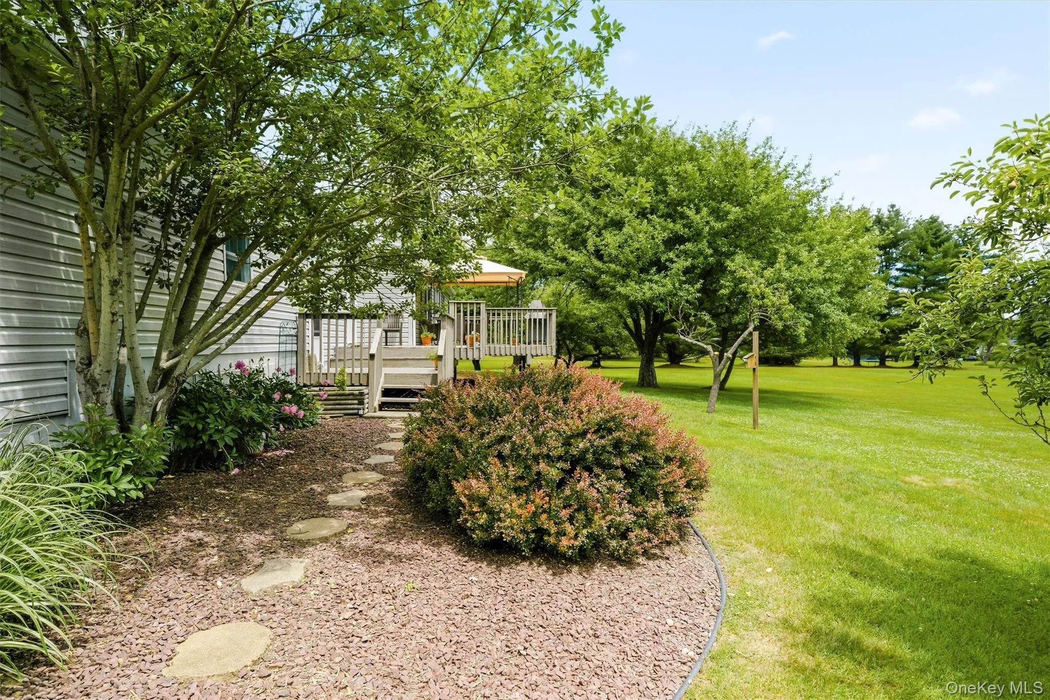 18 Maureen Lane, Middletown, NY, 4 Bedrooms Bedrooms, 7 Rooms Rooms,2 BathroomsBathrooms,Residential,For Rent,Maureen,0,1014474 18 Maureen Lane, Middletown, NY, 4 Bedrooms Bedrooms, 7 Rooms Rooms,2 BathroomsBathrooms,Residential,For Rent,Maureen,0,1014474