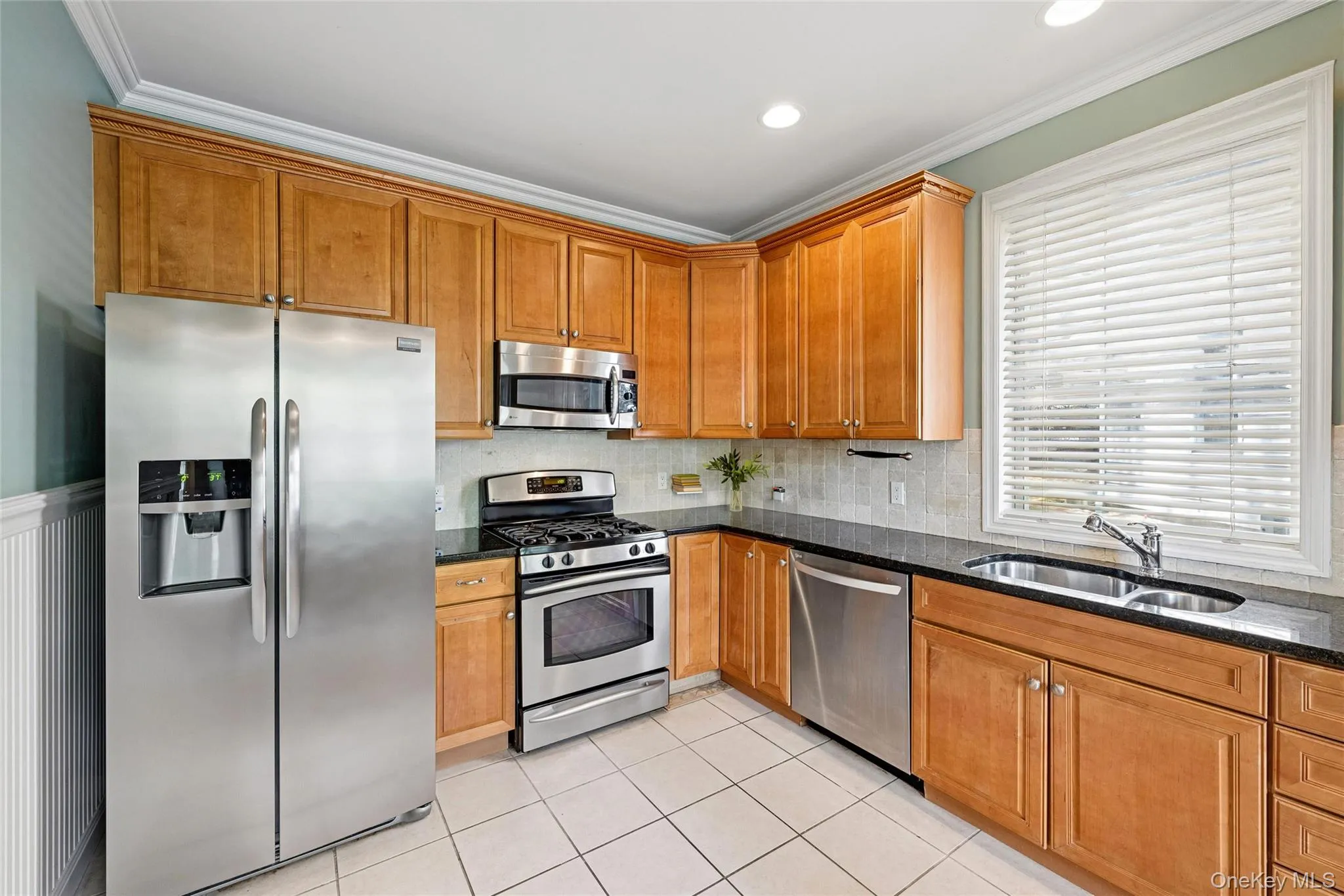 176 Melody Court, Brookhaven, NY, 2 Bedrooms Bedrooms, 10 Rooms Rooms,2 BathroomsBathrooms,Residential,For Rent,Melody,0,1014477 176 Melody Court, Brookhaven, NY, 2 Bedrooms Bedrooms, 10 Rooms Rooms,2 BathroomsBathrooms,Residential,For Rent,Melody,0,1014477