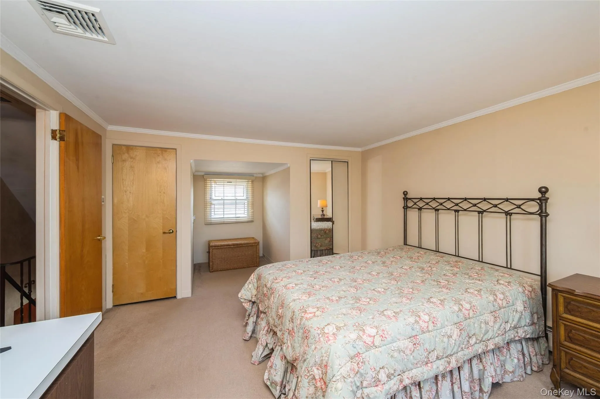 14 Cary Road, North Hempstead, NY, 3 Bedrooms Bedrooms, 8 Rooms Rooms,2 BathroomsBathrooms,Residential,For Rent,Cary,0,1014479 14 Cary Road, North Hempstead, NY, 3 Bedrooms Bedrooms, 8 Rooms Rooms,2 BathroomsBathrooms,Residential,For Rent,Cary,0,1014479