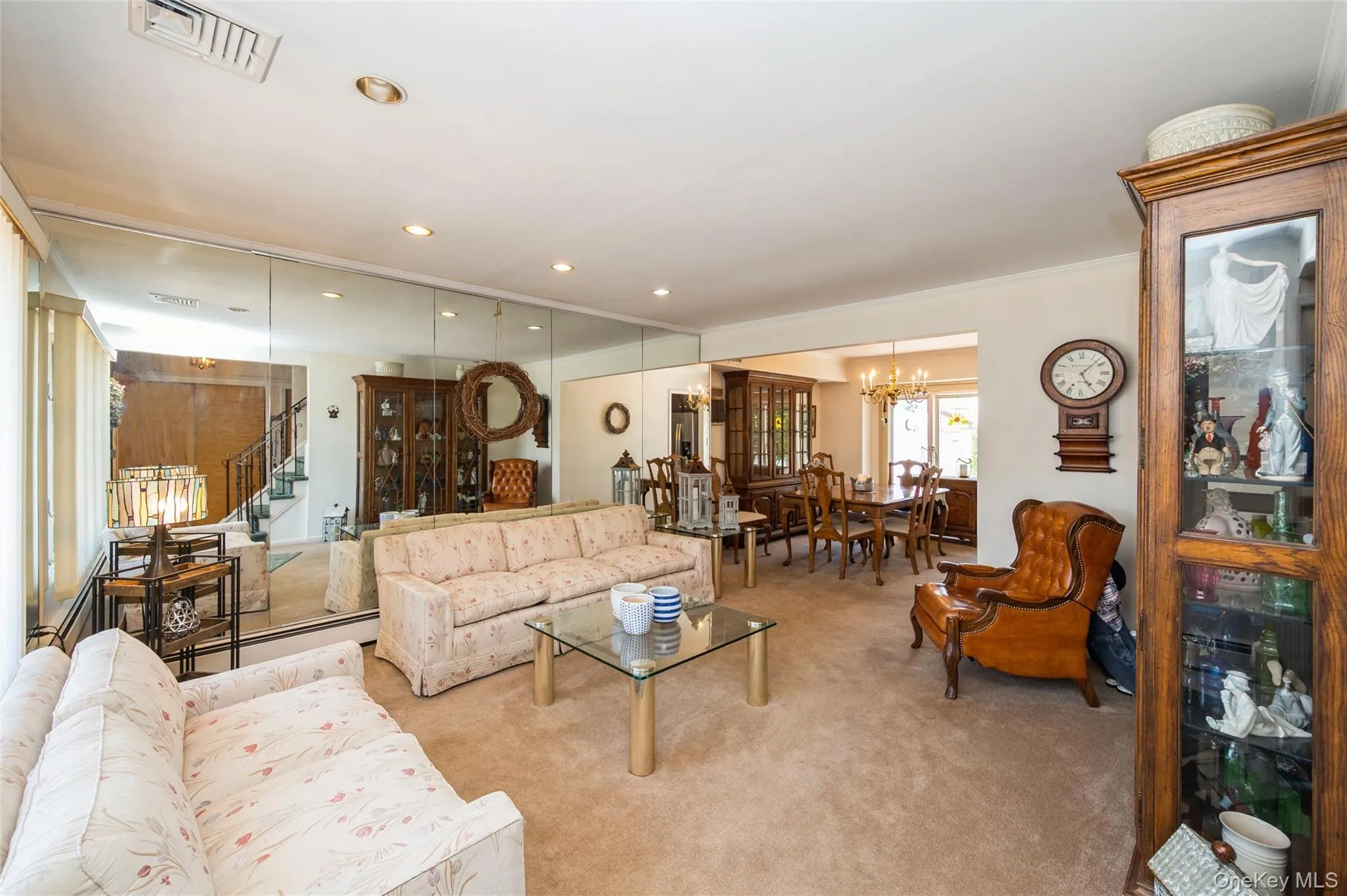 14 Cary Road, North Hempstead, NY, 3 Bedrooms Bedrooms, 8 Rooms Rooms,2 BathroomsBathrooms,Residential,For Rent,Cary,0,1014479 14 Cary Road, North Hempstead, NY, 3 Bedrooms Bedrooms, 8 Rooms Rooms,2 BathroomsBathrooms,Residential,For Rent,Cary,0,1014479