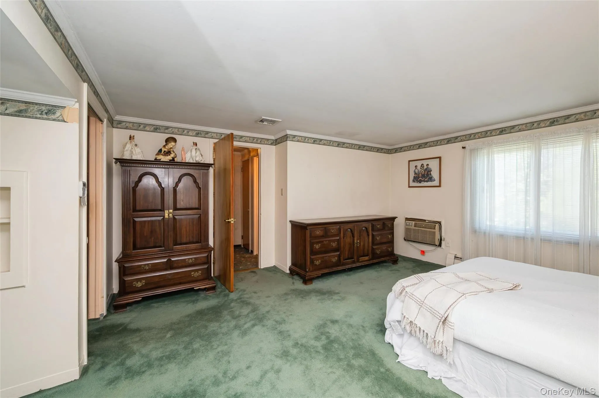 14 Cary Road, North Hempstead, NY, 3 Bedrooms Bedrooms, 8 Rooms Rooms,2 BathroomsBathrooms,Residential,For Rent,Cary,0,1014479 14 Cary Road, North Hempstead, NY, 3 Bedrooms Bedrooms, 8 Rooms Rooms,2 BathroomsBathrooms,Residential,For Rent,Cary,0,1014479