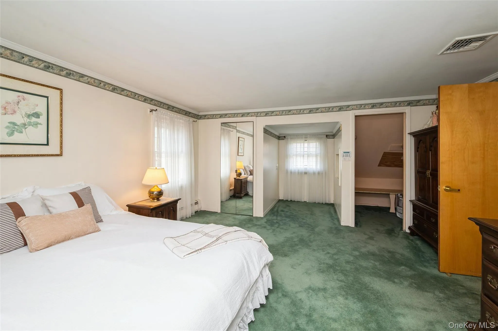 14 Cary Road, North Hempstead, NY, 3 Bedrooms Bedrooms, 8 Rooms Rooms,2 BathroomsBathrooms,Residential,For Rent,Cary,0,1014479 14 Cary Road, North Hempstead, NY, 3 Bedrooms Bedrooms, 8 Rooms Rooms,2 BathroomsBathrooms,Residential,For Rent,Cary,0,1014479