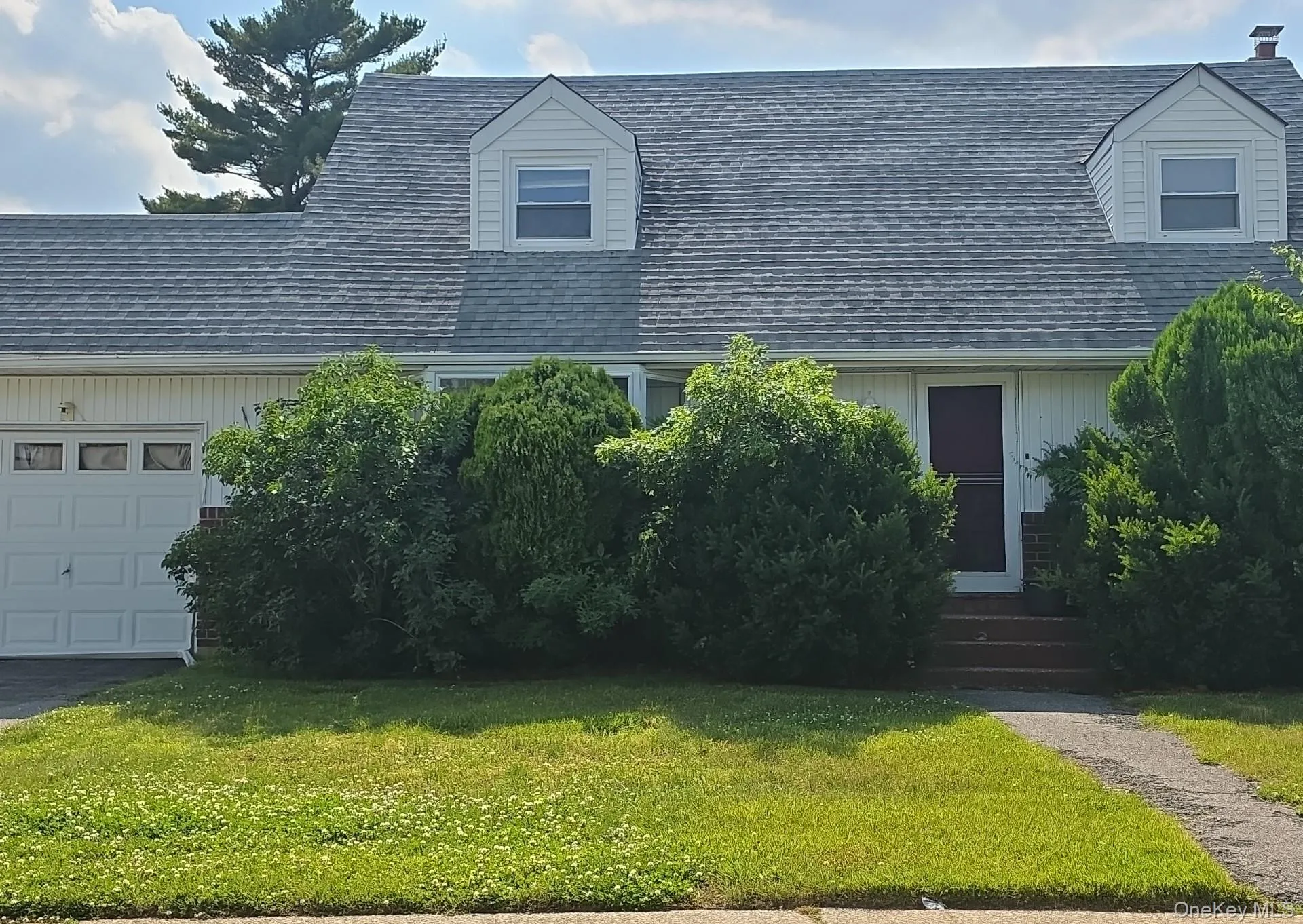 80 Elmwood Street, Oyster Bay, NY, 3 Bedrooms Bedrooms, 8 Rooms Rooms,4 BathroomsBathrooms,Residential,For Rent,Elmwood,0,1014482 80 Elmwood Street, Oyster Bay, NY, 3 Bedrooms Bedrooms, 8 Rooms Rooms,4 BathroomsBathrooms,Residential,For Rent,Elmwood,0,1014482