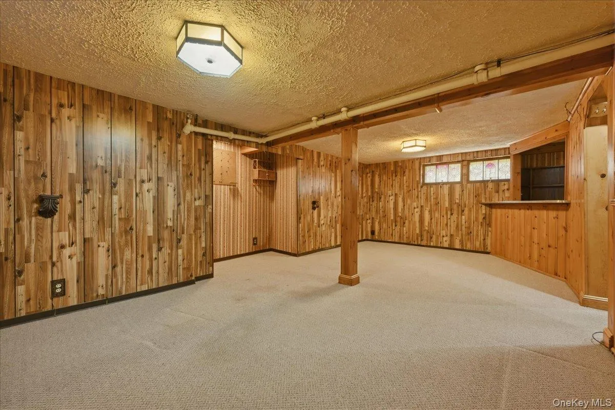 200 Edward Court, Hempstead, NY, 4 Bedrooms Bedrooms, 7 Rooms Rooms,2 BathroomsBathrooms,Residential,For Rent,Edward,0,1014485 200 Edward Court, Hempstead, NY, 4 Bedrooms Bedrooms, 7 Rooms Rooms,2 BathroomsBathrooms,Residential,For Rent,Edward,0,1014485
