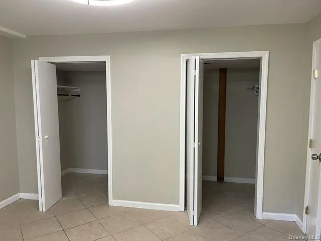 Two Walk-in Closets in King Br Two Walk-in Closets in King Br