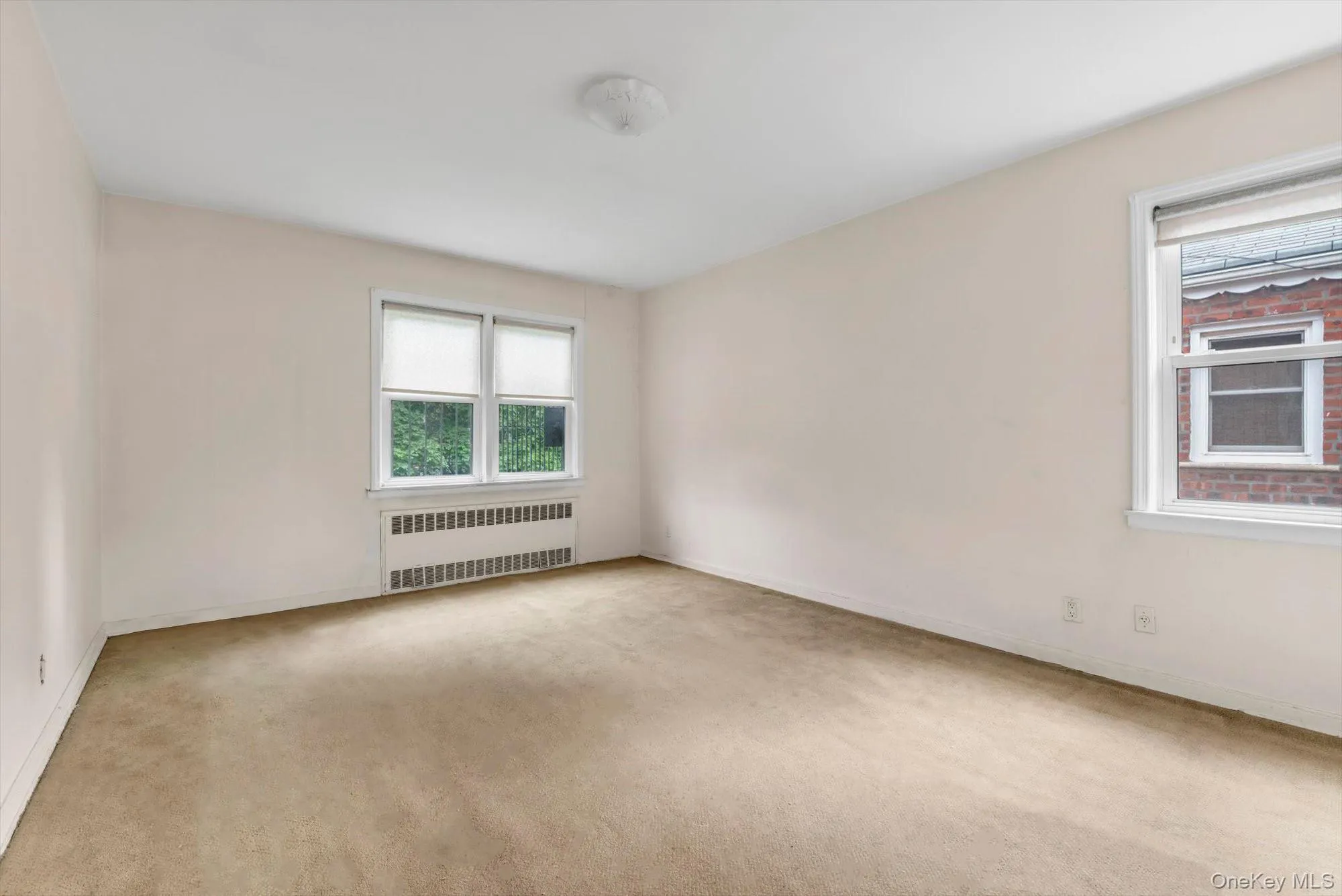 141-03 Hoover Avenue, New York, NY, 3 Bedrooms Bedrooms, 7 Rooms Rooms,1 BathroomBathrooms,Residential,For Rent,Hoover,0,1014494 141-03 Hoover Avenue, New York, NY, 3 Bedrooms Bedrooms, 7 Rooms Rooms,1 BathroomBathrooms,Residential,For Rent,Hoover,0,1014494