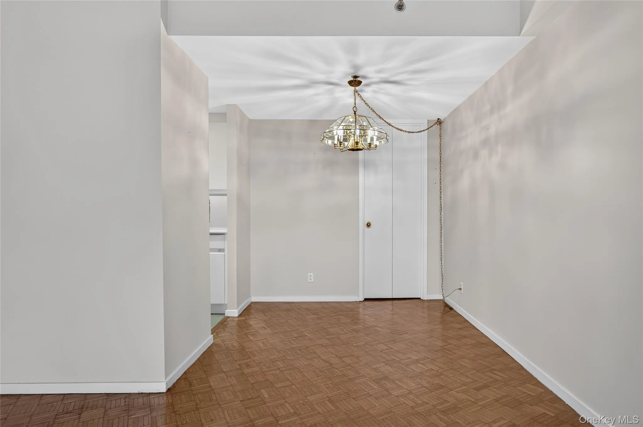 111 Cherry Vallley Avenue, Hempstead, NY, 1 Bedroom Bedrooms, 3 Rooms Rooms,1 BathroomBathrooms,Residential,For Rent,Cherry Vallley,0,1014495 111 Cherry Vallley Avenue, Hempstead, NY, 1 Bedroom Bedrooms, 3 Rooms Rooms,1 BathroomBathrooms,Residential,For Rent,Cherry Vallley,0,1014495