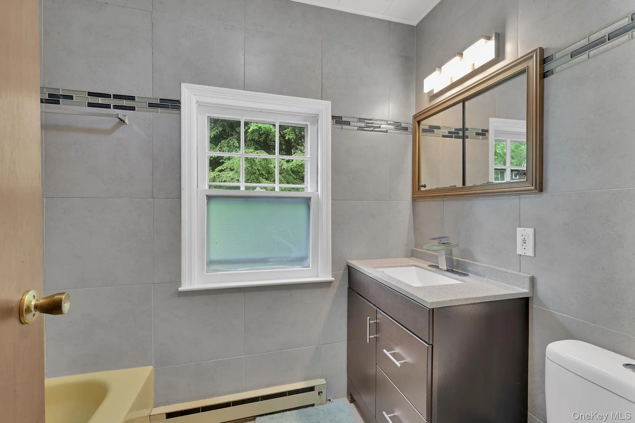 22 Ballard Street, Bethel, NY, 4 Bedrooms Bedrooms, 7 Rooms Rooms,3 BathroomsBathrooms,Residential,For Rent,Ballard,0,1014498 22 Ballard Street, Bethel, NY, 4 Bedrooms Bedrooms, 7 Rooms Rooms,3 BathroomsBathrooms,Residential,For Rent,Ballard,0,1014498