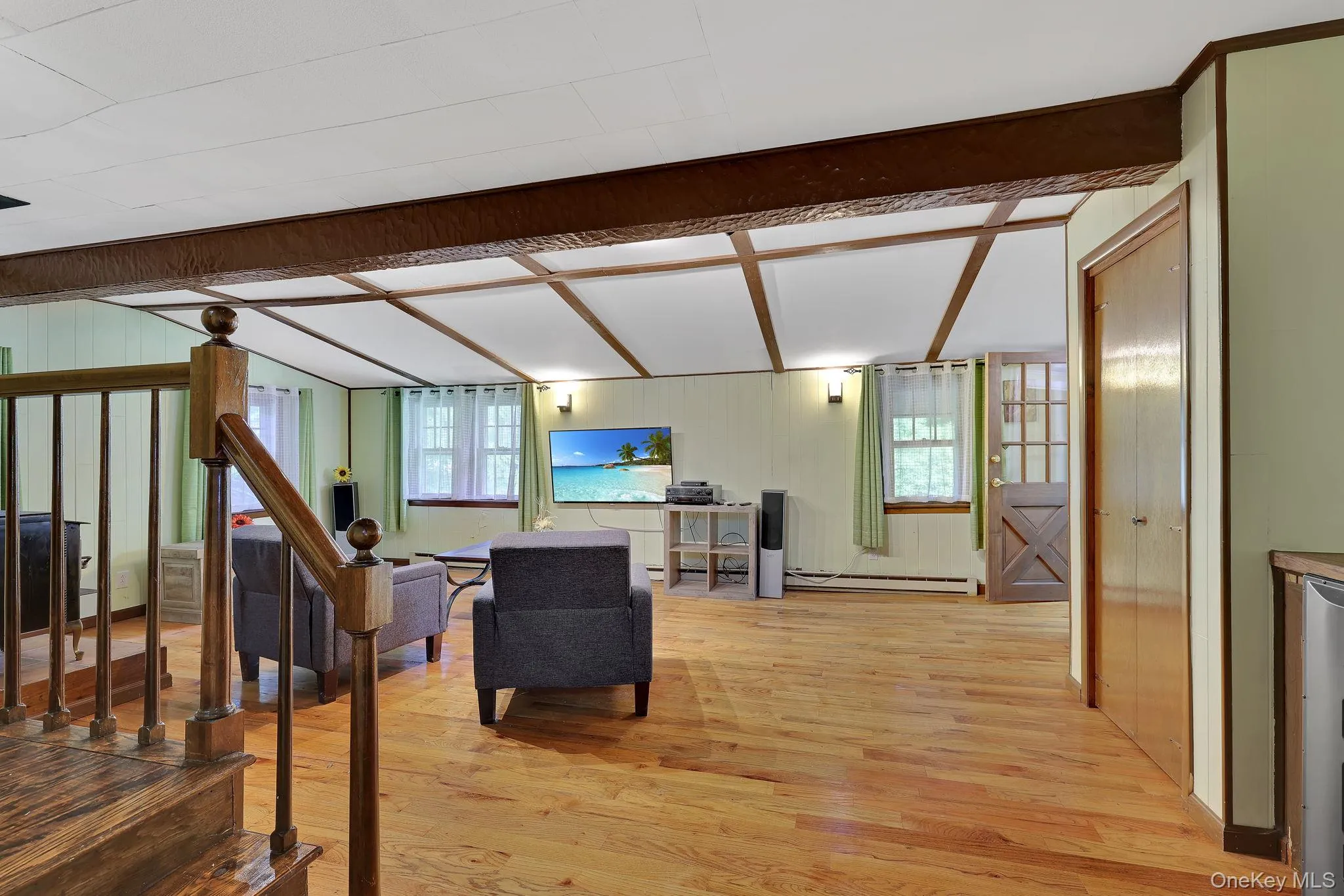 22 Ballard Street, Bethel, NY, 4 Bedrooms Bedrooms, 7 Rooms Rooms,3 BathroomsBathrooms,Residential,For Rent,Ballard,0,1014498 22 Ballard Street, Bethel, NY, 4 Bedrooms Bedrooms, 7 Rooms Rooms,3 BathroomsBathrooms,Residential,For Rent,Ballard,0,1014498