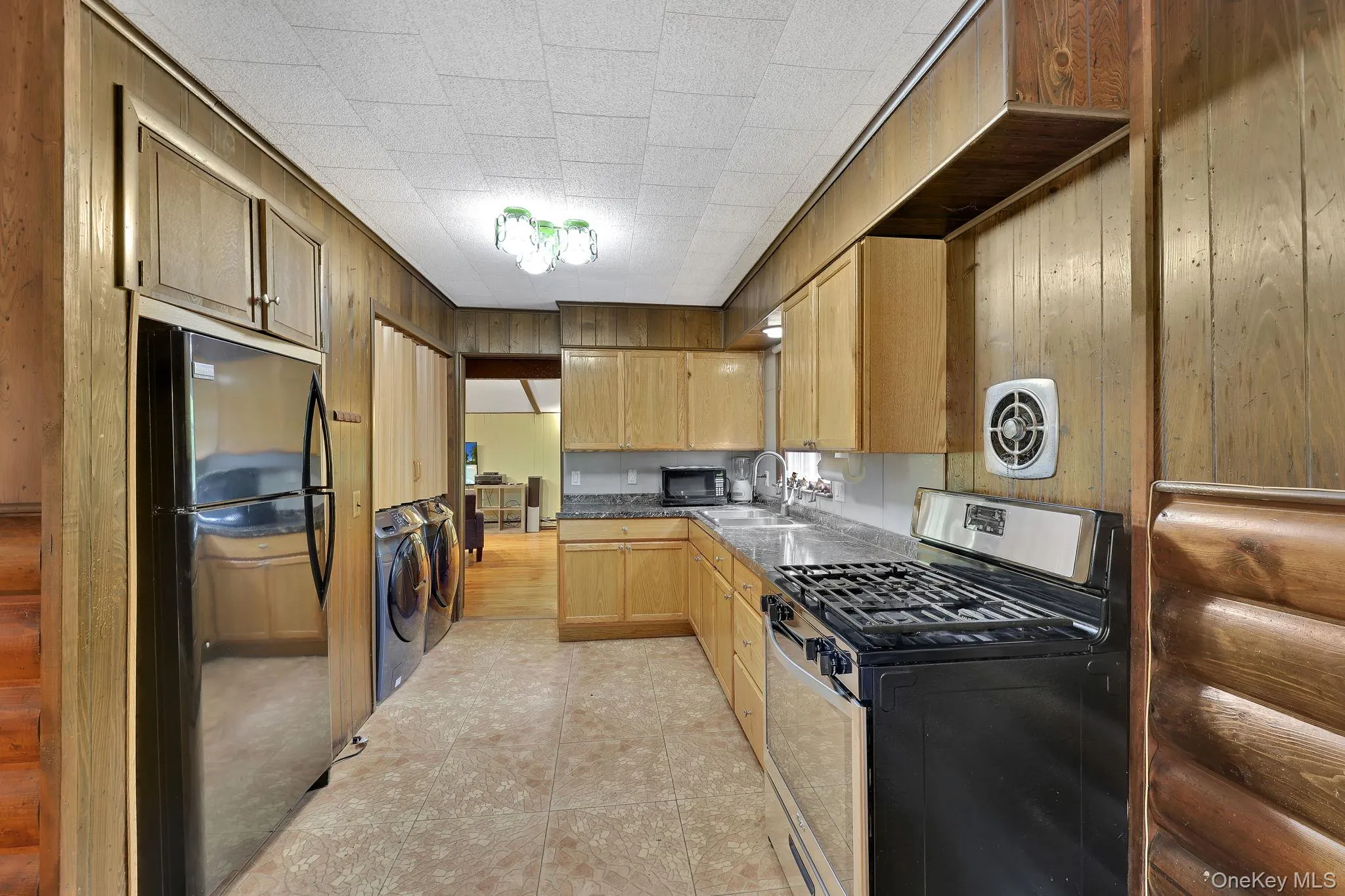 22 Ballard Street, Bethel, NY, 4 Bedrooms Bedrooms, 7 Rooms Rooms,3 BathroomsBathrooms,Residential,For Rent,Ballard,0,1014498 22 Ballard Street, Bethel, NY, 4 Bedrooms Bedrooms, 7 Rooms Rooms,3 BathroomsBathrooms,Residential,For Rent,Ballard,0,1014498