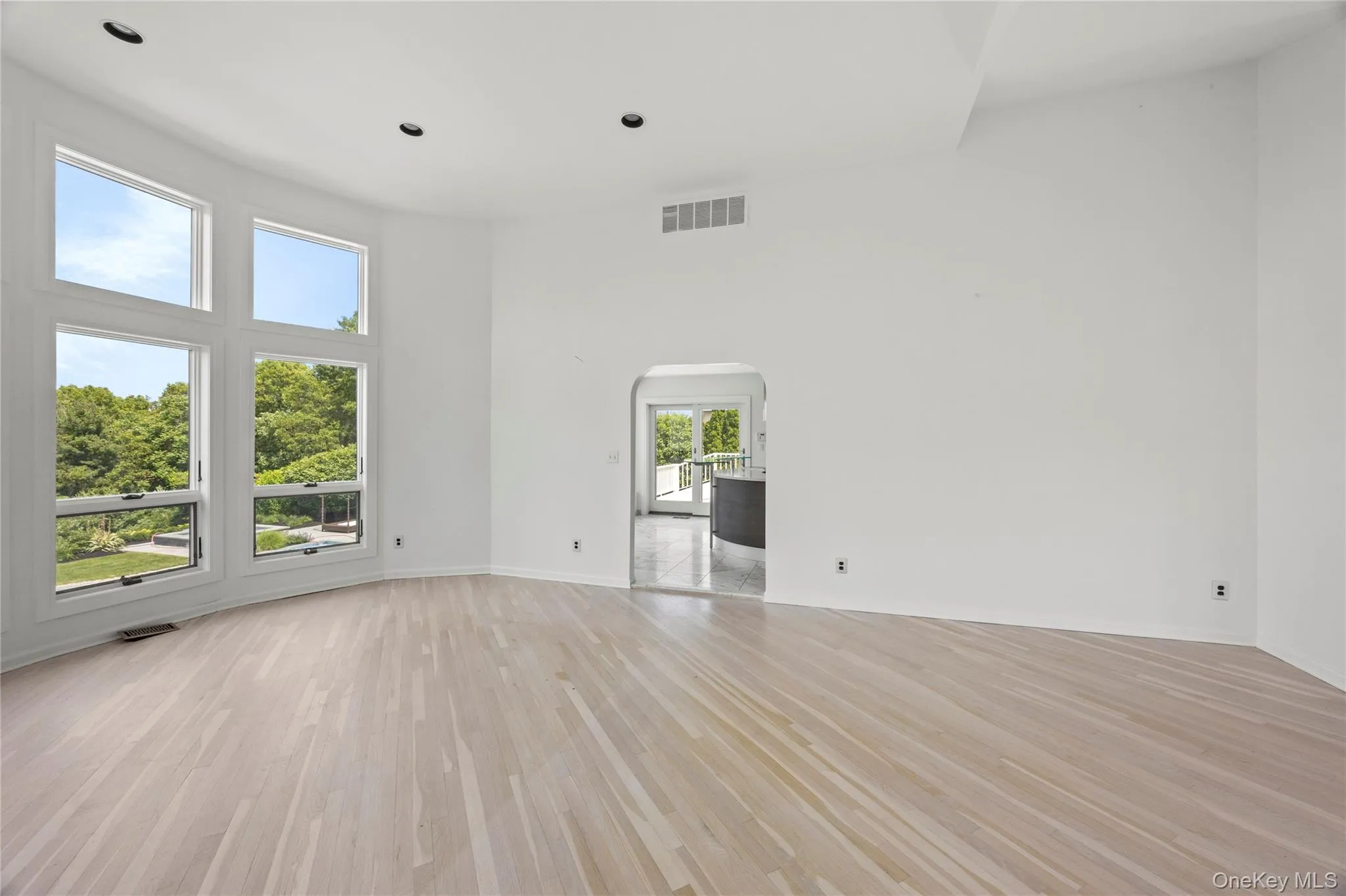 32 Contessa Court, Brookhaven, NY, 5 Bedrooms Bedrooms, 10 Rooms Rooms,3 BathroomsBathrooms,Residential,For Rent,Contessa,0,1014504 32 Contessa Court, Brookhaven, NY, 5 Bedrooms Bedrooms, 10 Rooms Rooms,3 BathroomsBathrooms,Residential,For Rent,Contessa,0,1014504