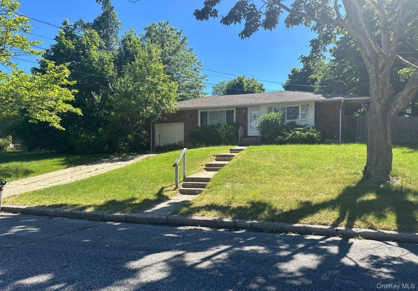 1533 Agate Street, Islip, NY, 3 Bedrooms Bedrooms, 5 Rooms Rooms,1 BathroomBathrooms,Residential,For Rent,Agate,0,1014509 1533 Agate Street, Islip, NY, 3 Bedrooms Bedrooms, 5 Rooms Rooms,1 BathroomBathrooms,Residential,For Rent,Agate,0,1014509