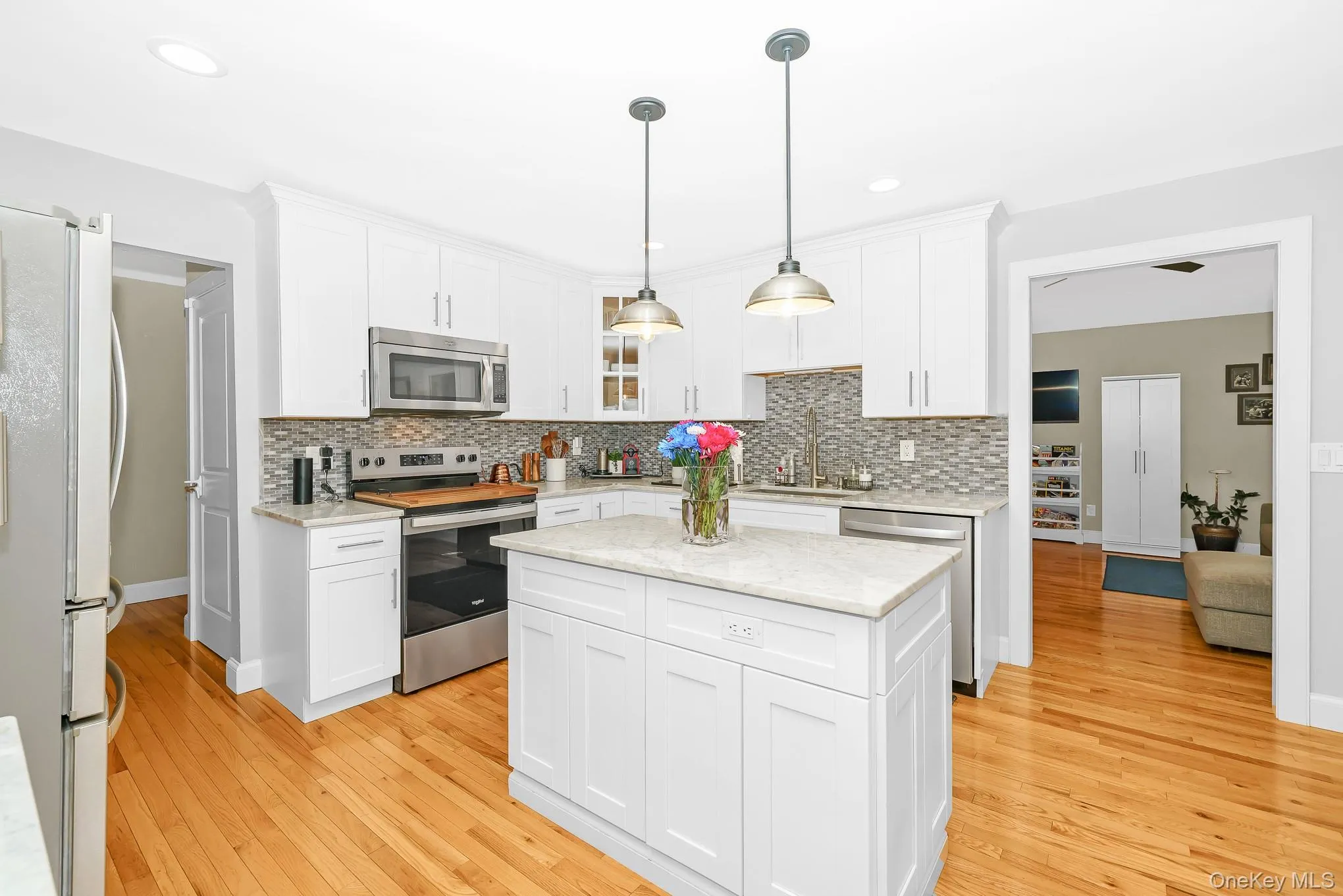 30 Ferndale Avenue, Brookhaven, NY, 3 Bedrooms Bedrooms, 9 Rooms Rooms,2 BathroomsBathrooms,Residential,For Rent,Ferndale,0,1014512 30 Ferndale Avenue, Brookhaven, NY, 3 Bedrooms Bedrooms, 9 Rooms Rooms,2 BathroomsBathrooms,Residential,For Rent,Ferndale,0,1014512