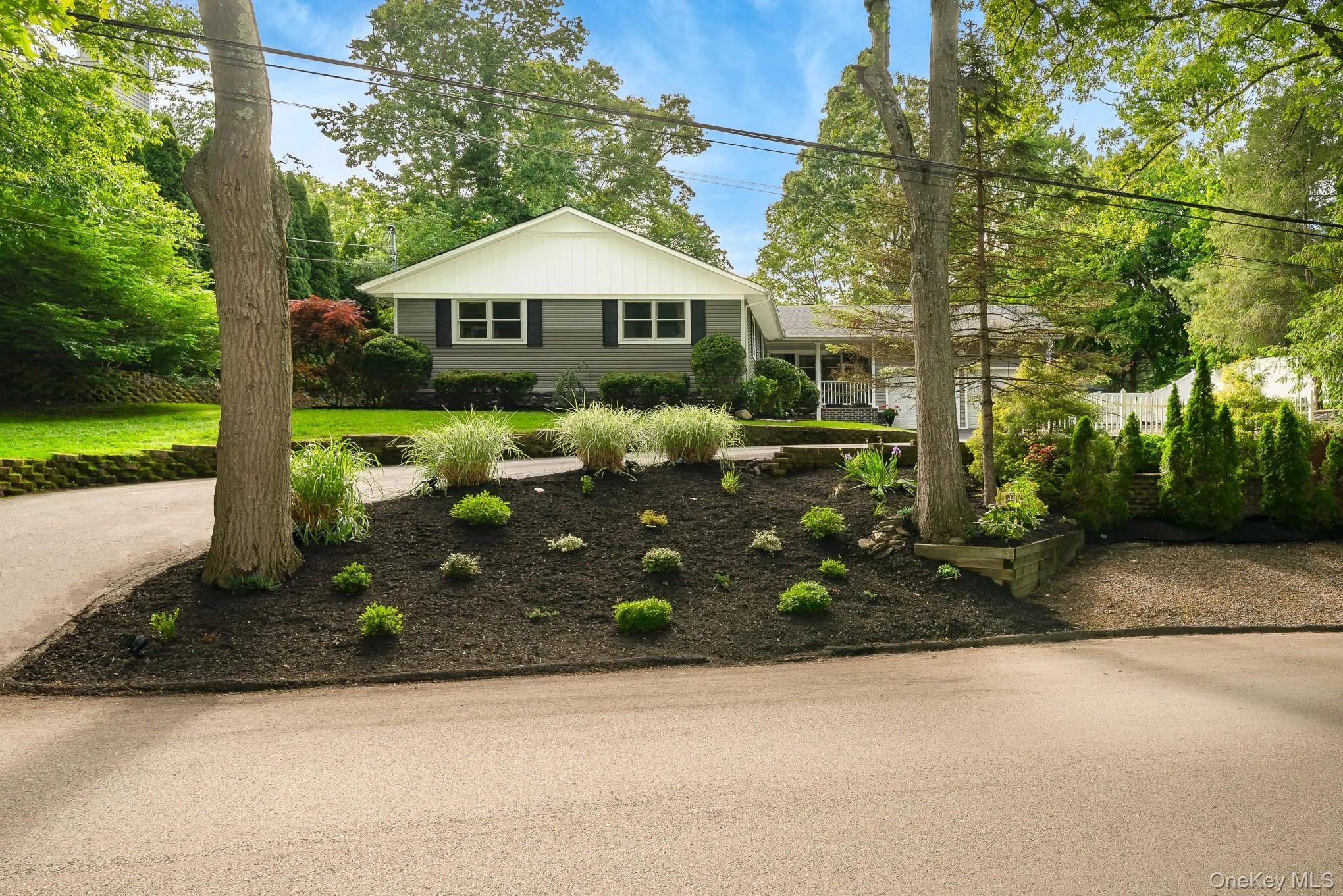 30 Ferndale Avenue, Brookhaven, NY, 3 Bedrooms Bedrooms, 9 Rooms Rooms,2 BathroomsBathrooms,Residential,For Rent,Ferndale,0,1014512 30 Ferndale Avenue, Brookhaven, NY, 3 Bedrooms Bedrooms, 9 Rooms Rooms,2 BathroomsBathrooms,Residential,For Rent,Ferndale,0,1014512