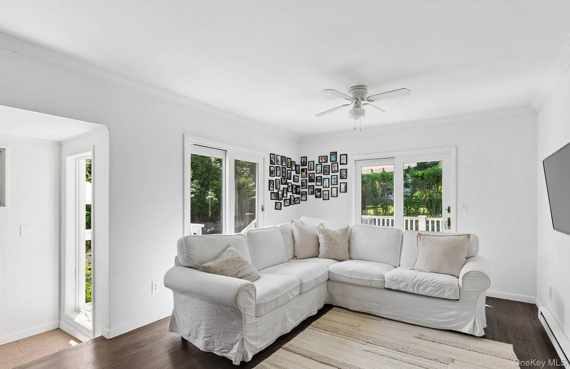 15 Indian Hill Road, East Hampton, NY, 2 Bedrooms Bedrooms, 4 Rooms Rooms,2 BathroomsBathrooms,Residential,For Rent,Indian Hill,0,1014518 15 Indian Hill Road, East Hampton, NY, 2 Bedrooms Bedrooms, 4 Rooms Rooms,2 BathroomsBathrooms,Residential,For Rent,Indian Hill,0,1014518