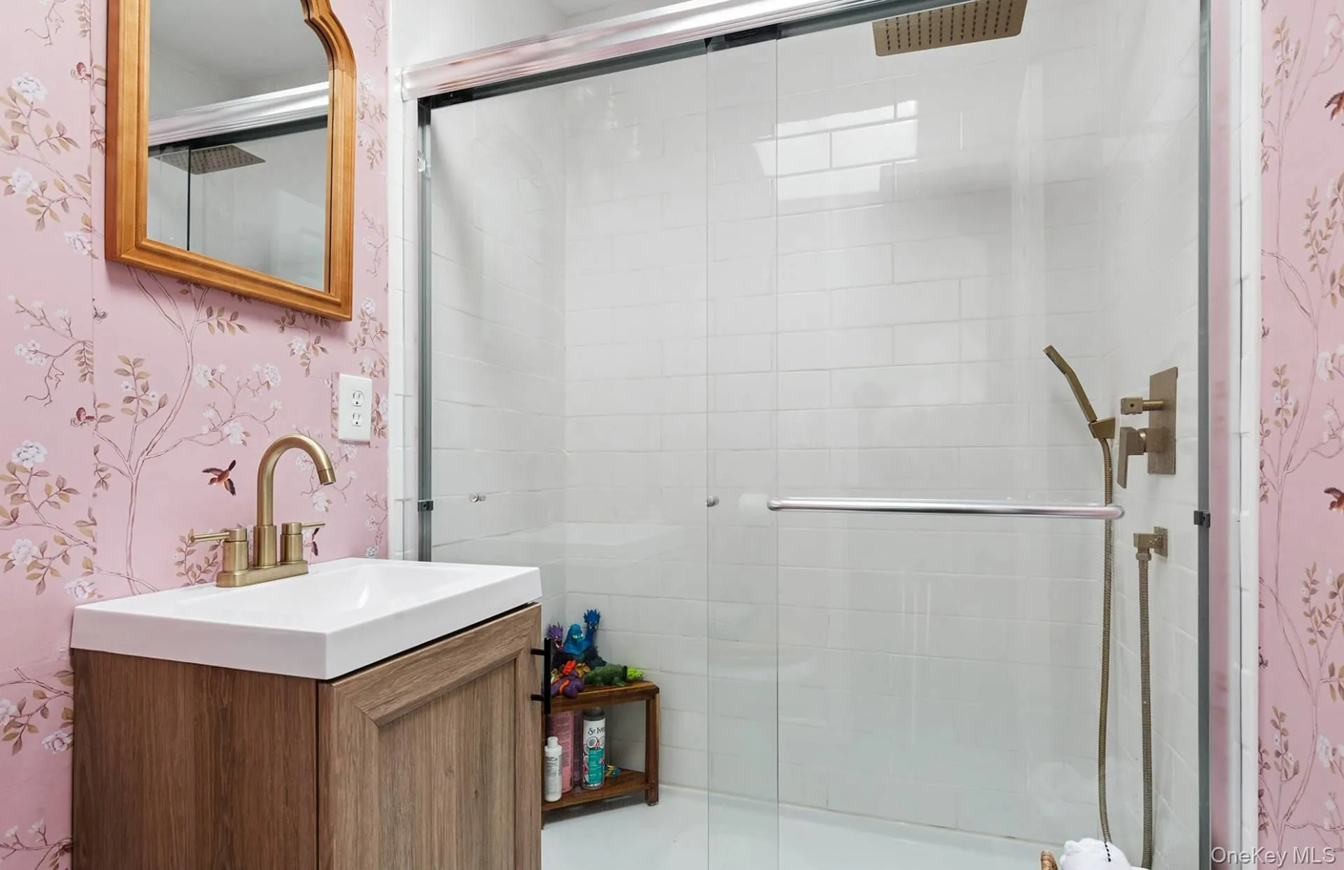 15 Indian Hill Road, East Hampton, NY, 2 Bedrooms Bedrooms, 4 Rooms Rooms,2 BathroomsBathrooms,Residential,For Rent,Indian Hill,0,1014518 15 Indian Hill Road, East Hampton, NY, 2 Bedrooms Bedrooms, 4 Rooms Rooms,2 BathroomsBathrooms,Residential,For Rent,Indian Hill,0,1014518